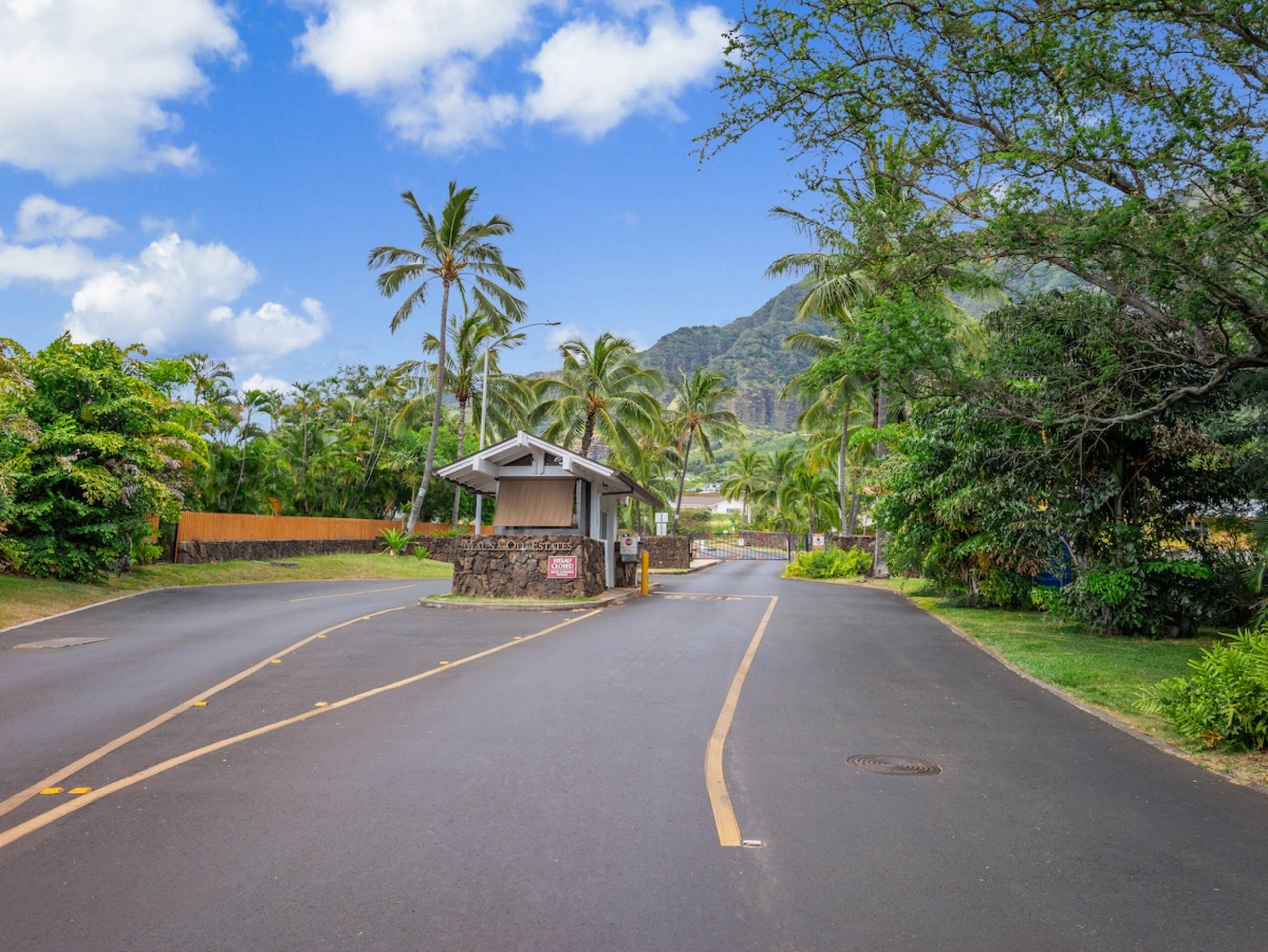 4 BR, Near Beach, Pool/Spa, Gym, BBQ, Free Prkng - Photo 16