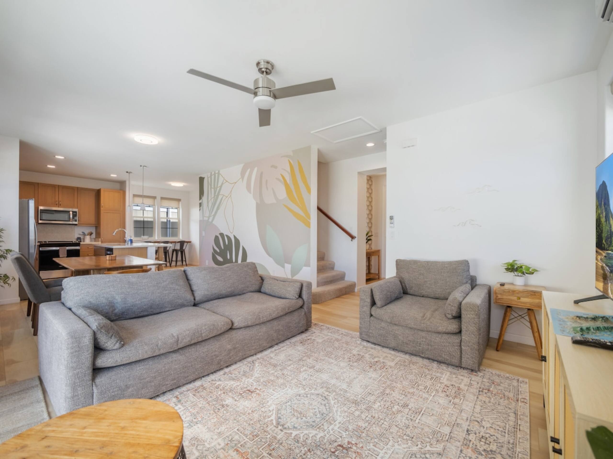 4 BR, Near Beach, Pool/Spa, Gym, BBQ, Free Prkng - Photo 24