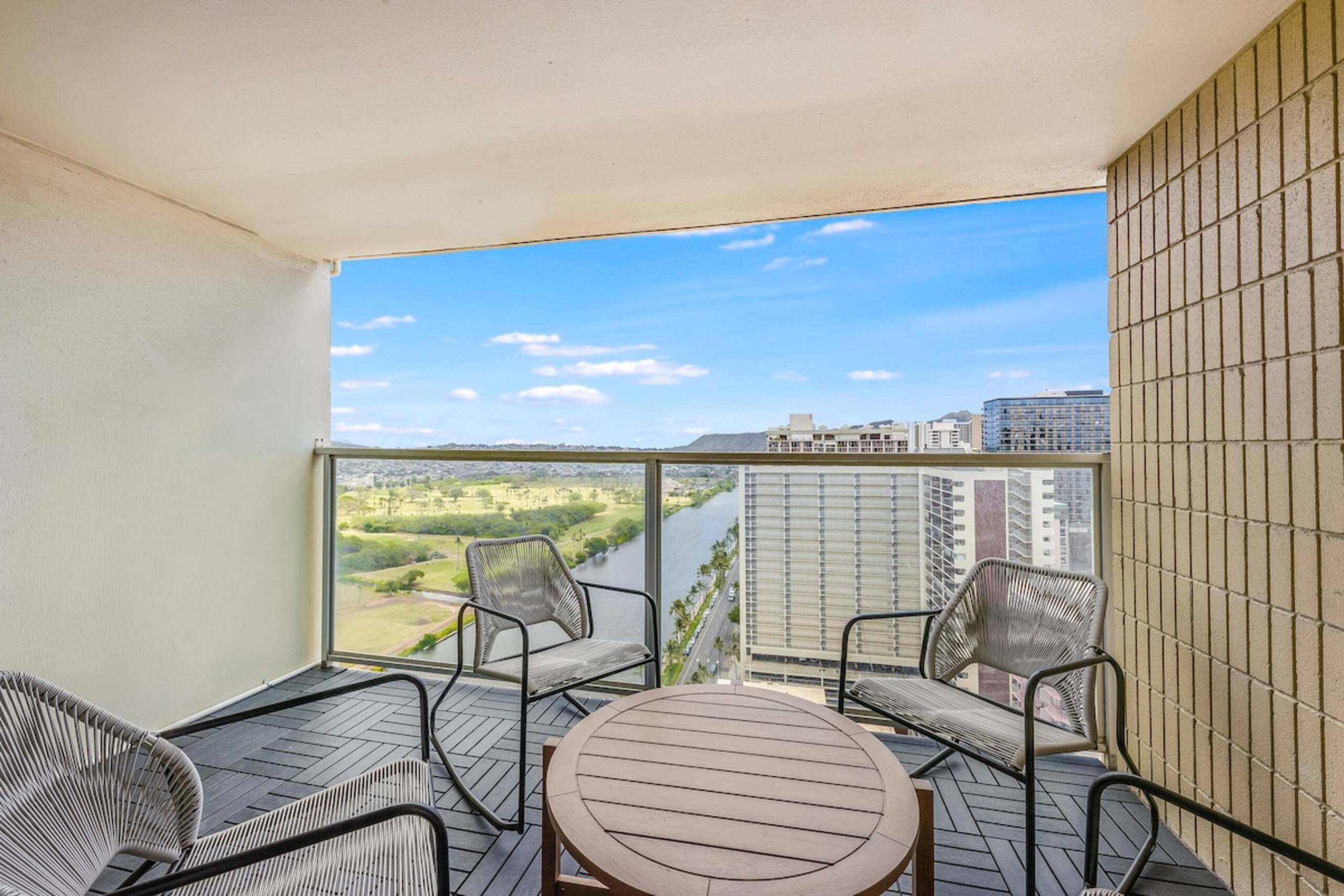 Brand New Ocean View Island Colony One bedroom - Photo 26