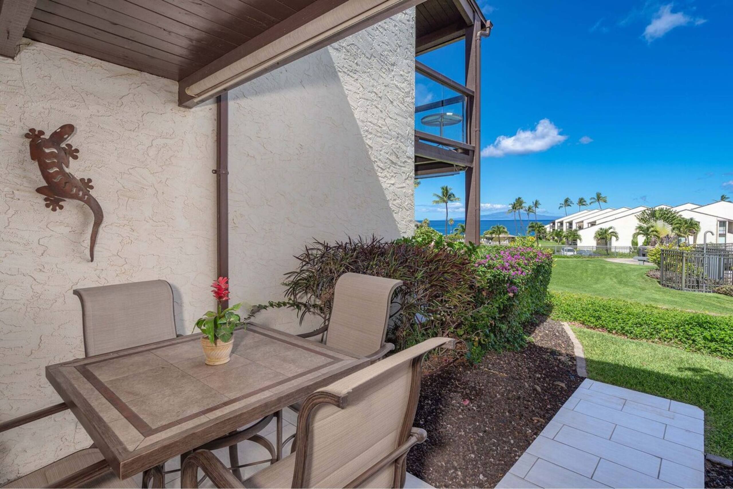 Hale Kamaole 150, Beautiful Renovation, Split AC - Photo 5
