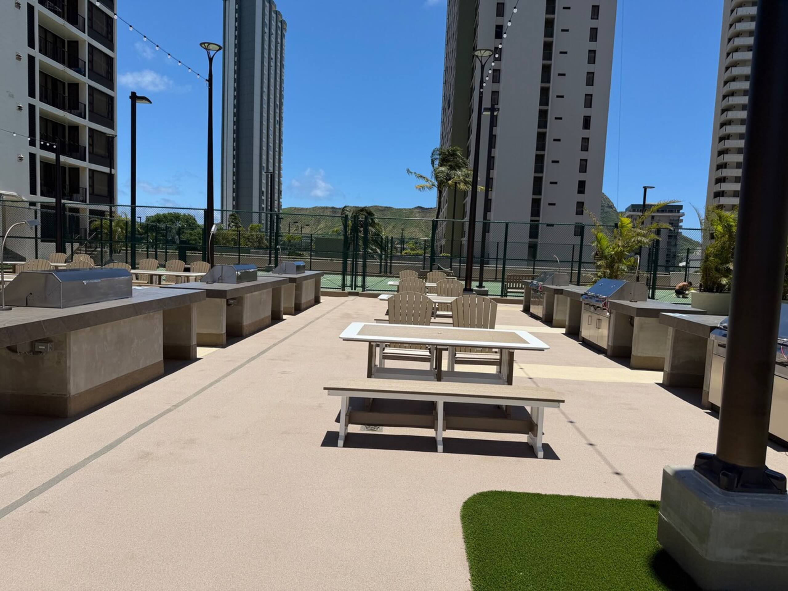 Ocean View 16th FL 1BR Condo FREE parking - Photo 35