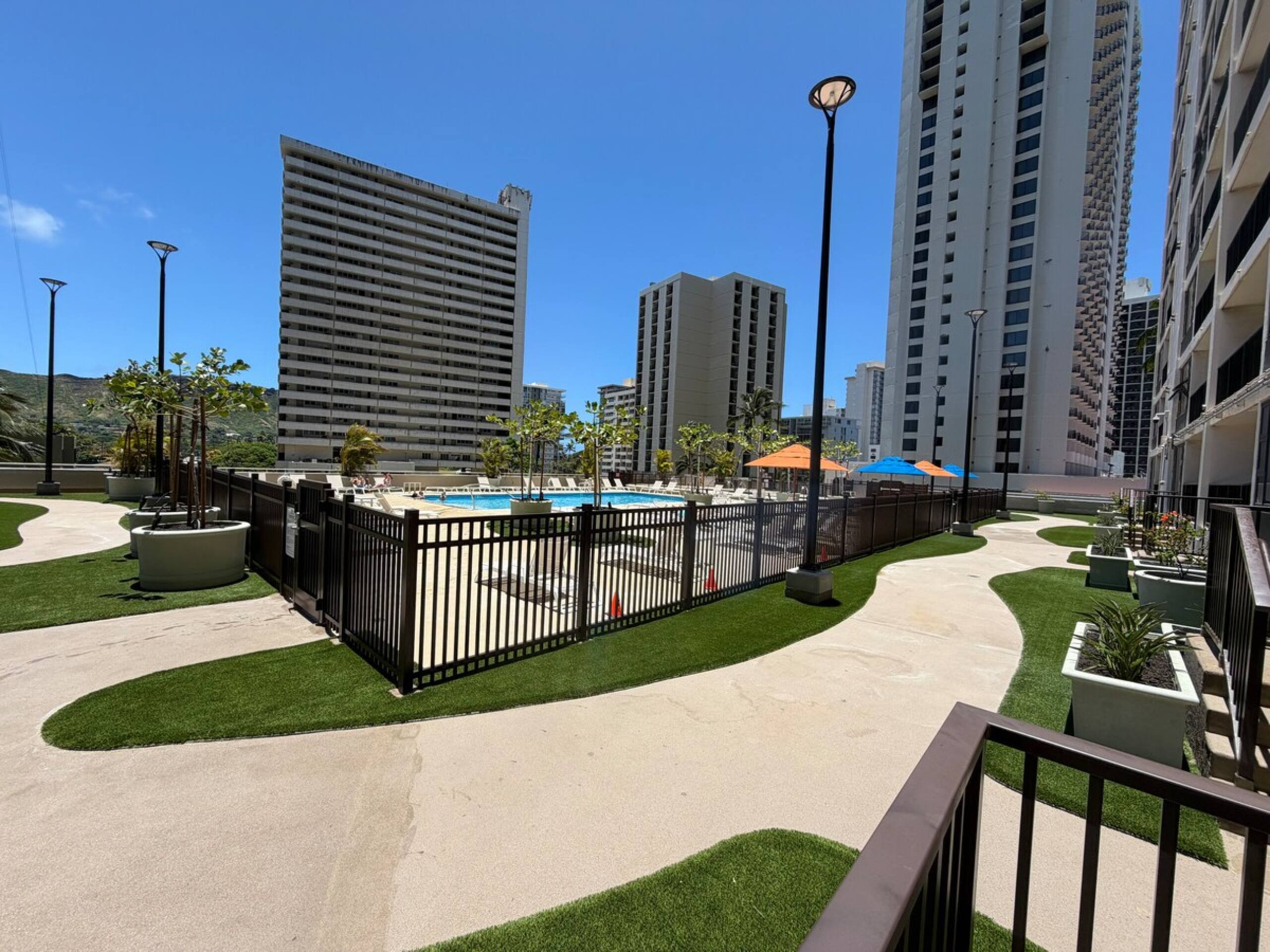 Ocean View 16th FL 1BR Condo FREE parking - Photo 38