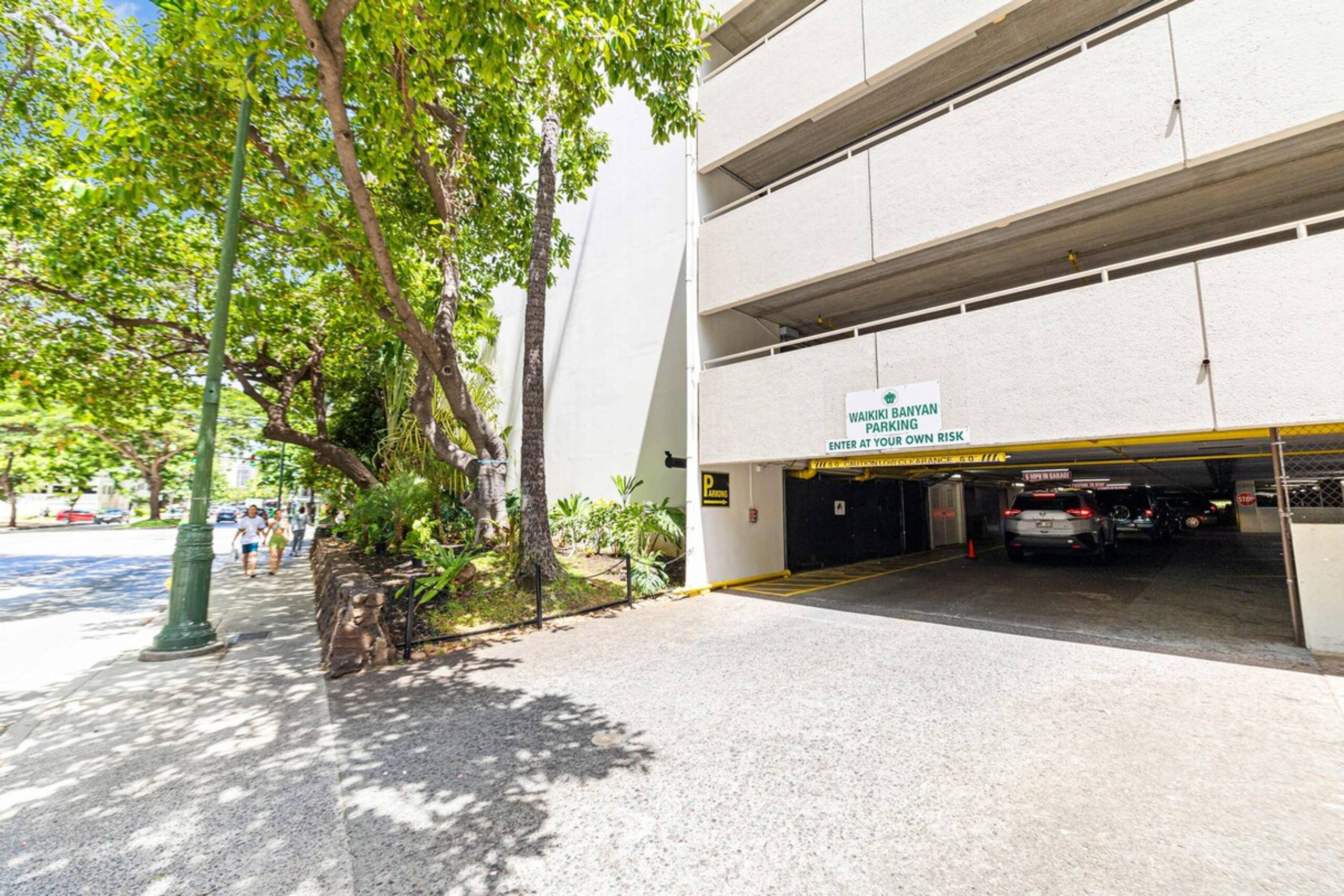 Ocean View 16th FL 1BR Condo FREE parking - Photo 25