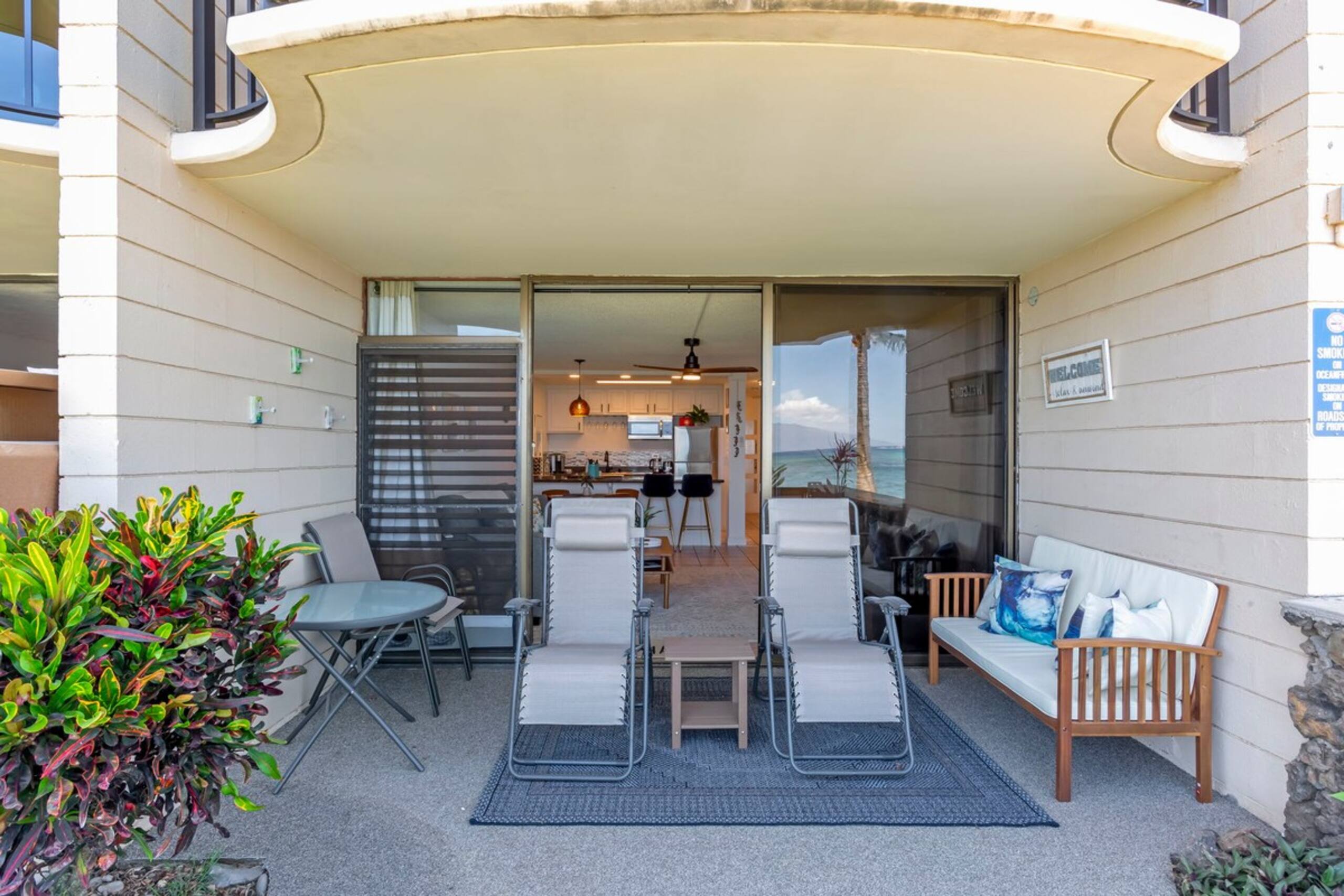 Renovated Maui Oceanfront, Whales + Sunset Lanai - Photo 31