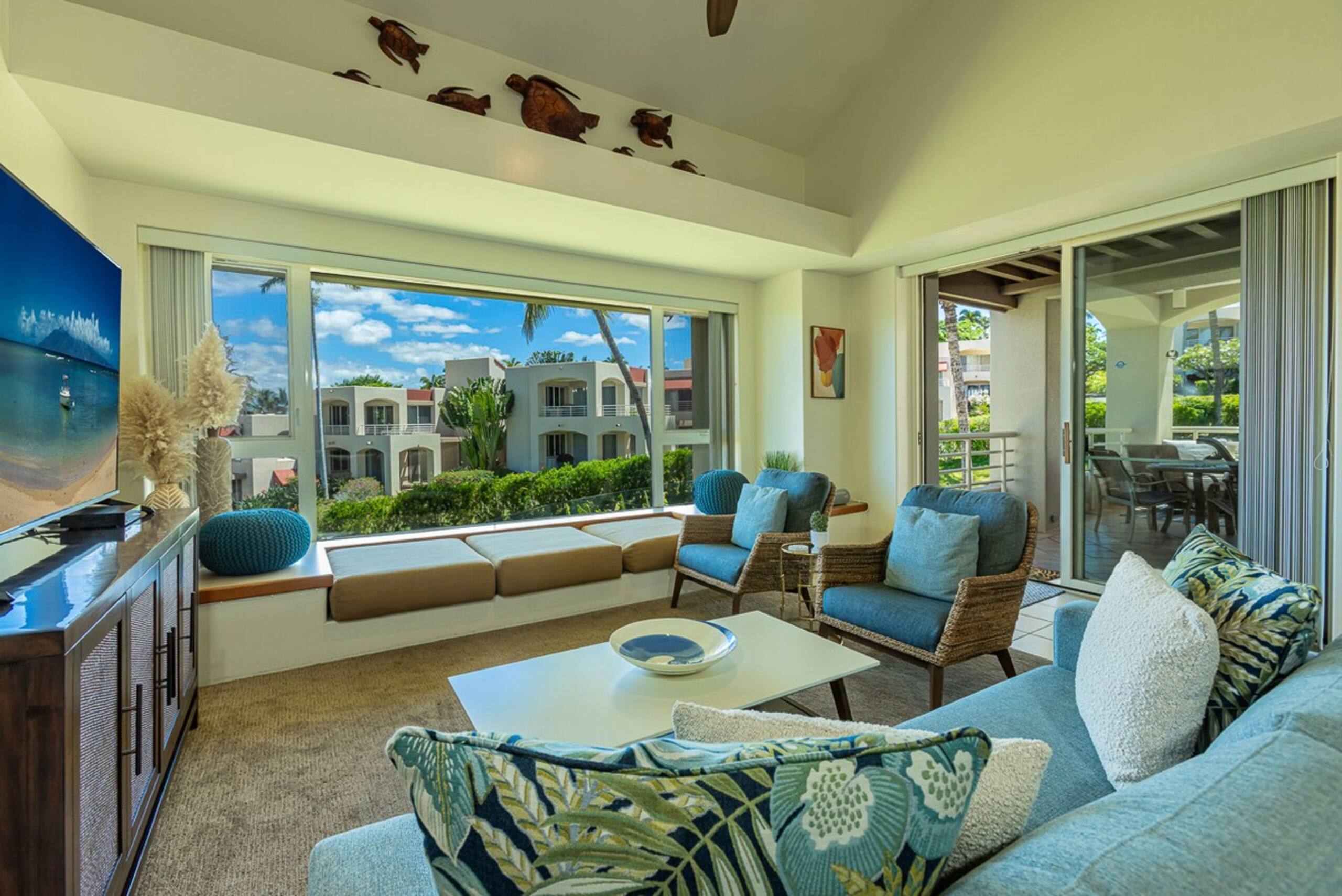 Beautifully Updated Oceanview Condo in Wailea - Photo 11
