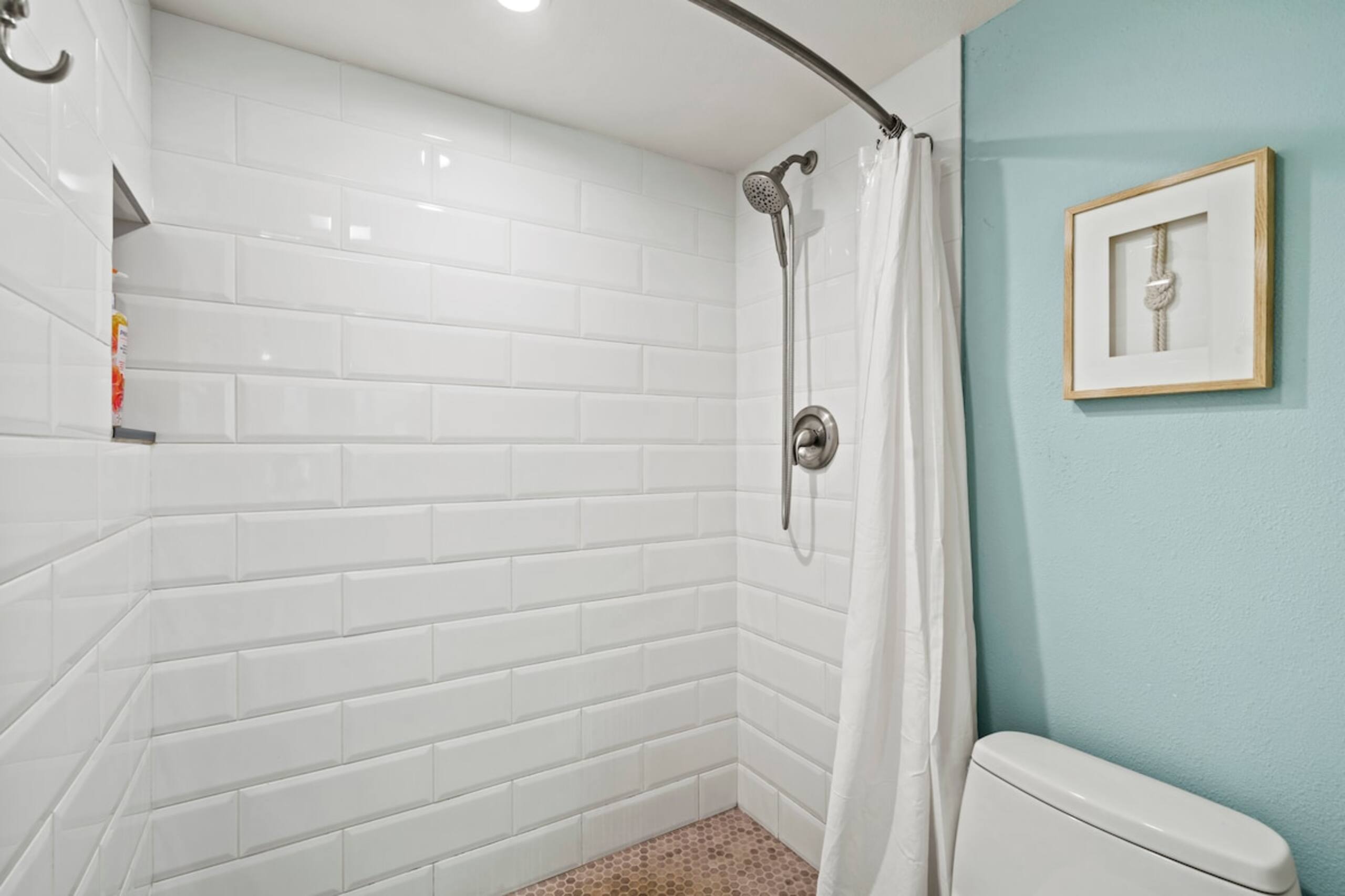 FLASH SALE Cozy Studio Steps to Kamaole 2 Beach - Photo 6
