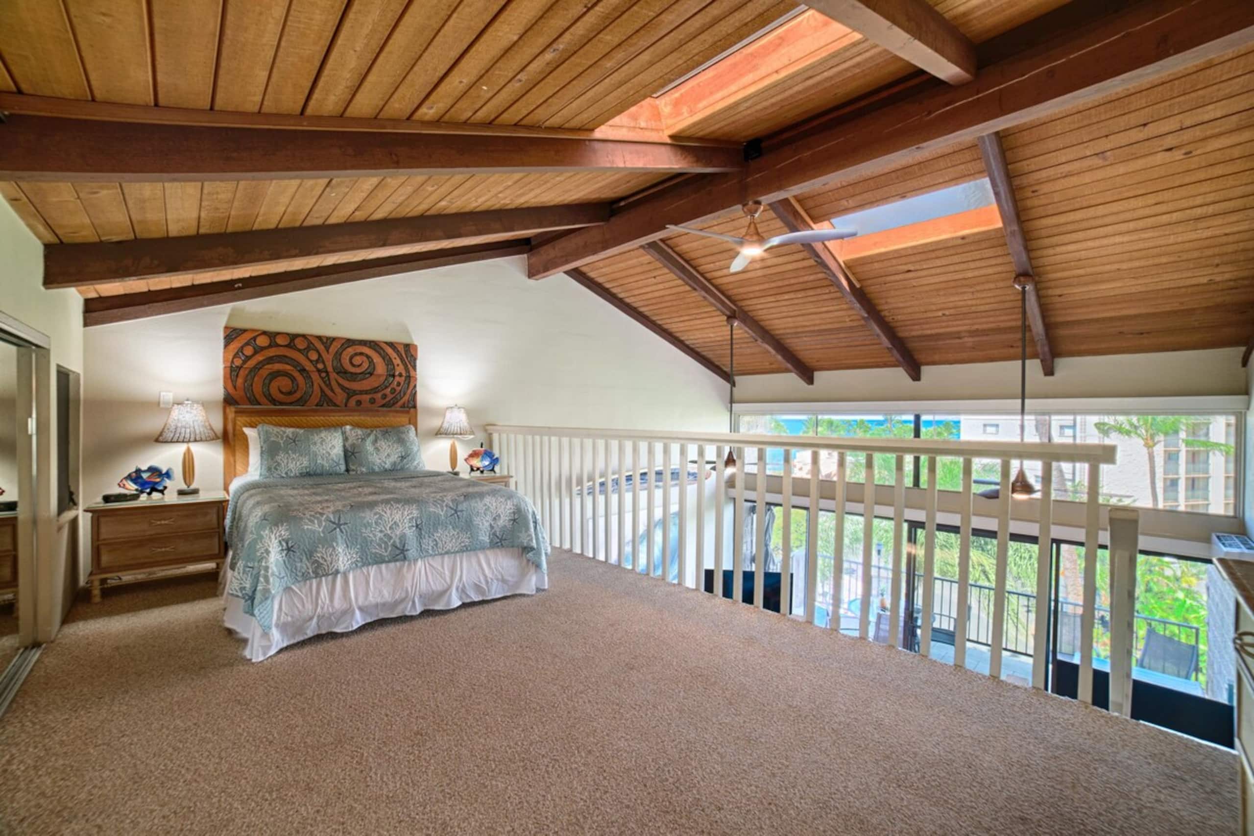 Luxurious 3 Bedroom Penthouse W/ Oceanview Across - Photo 25