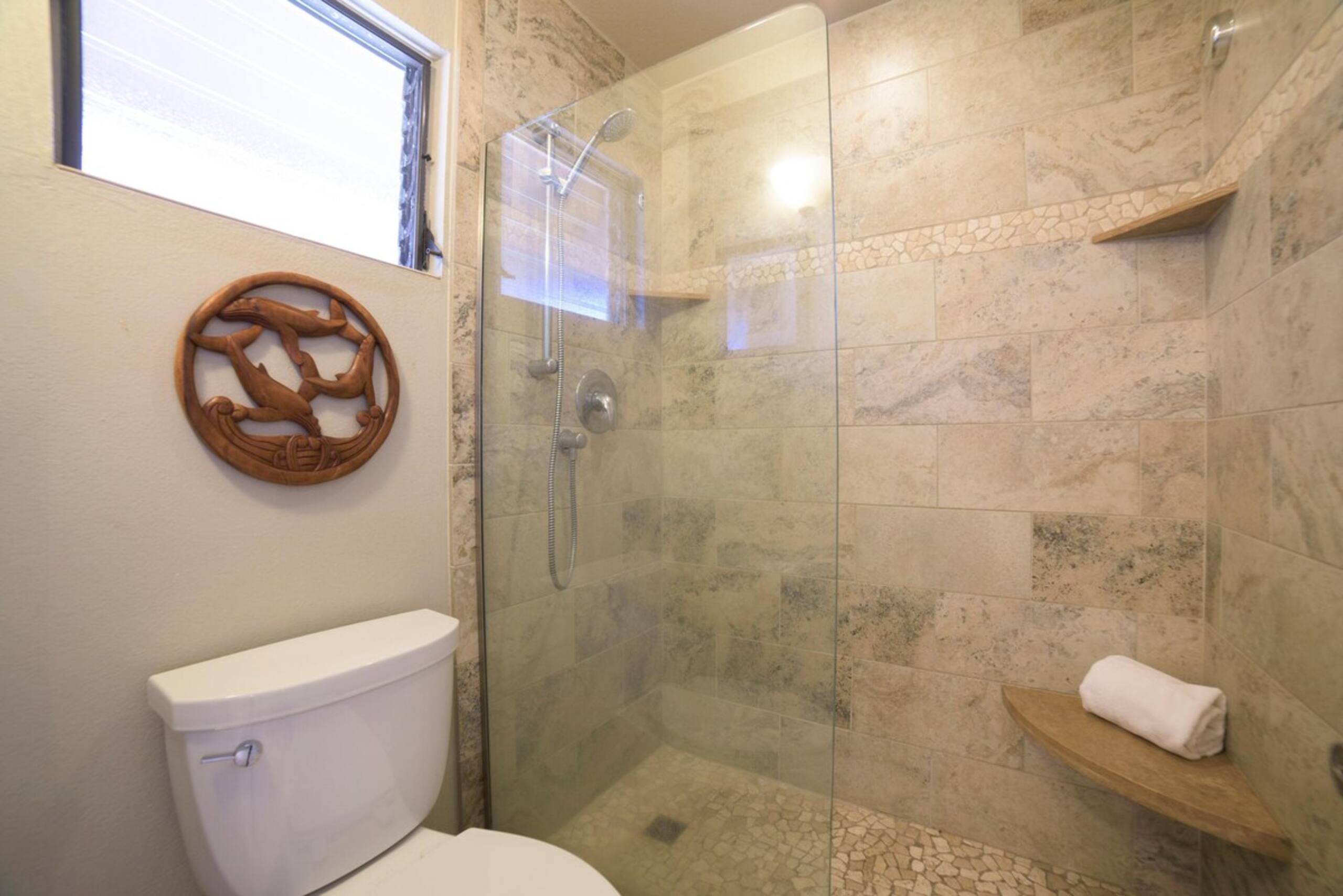 Luxurious 3 Bedroom Penthouse W/ Oceanview Across - Photo 36