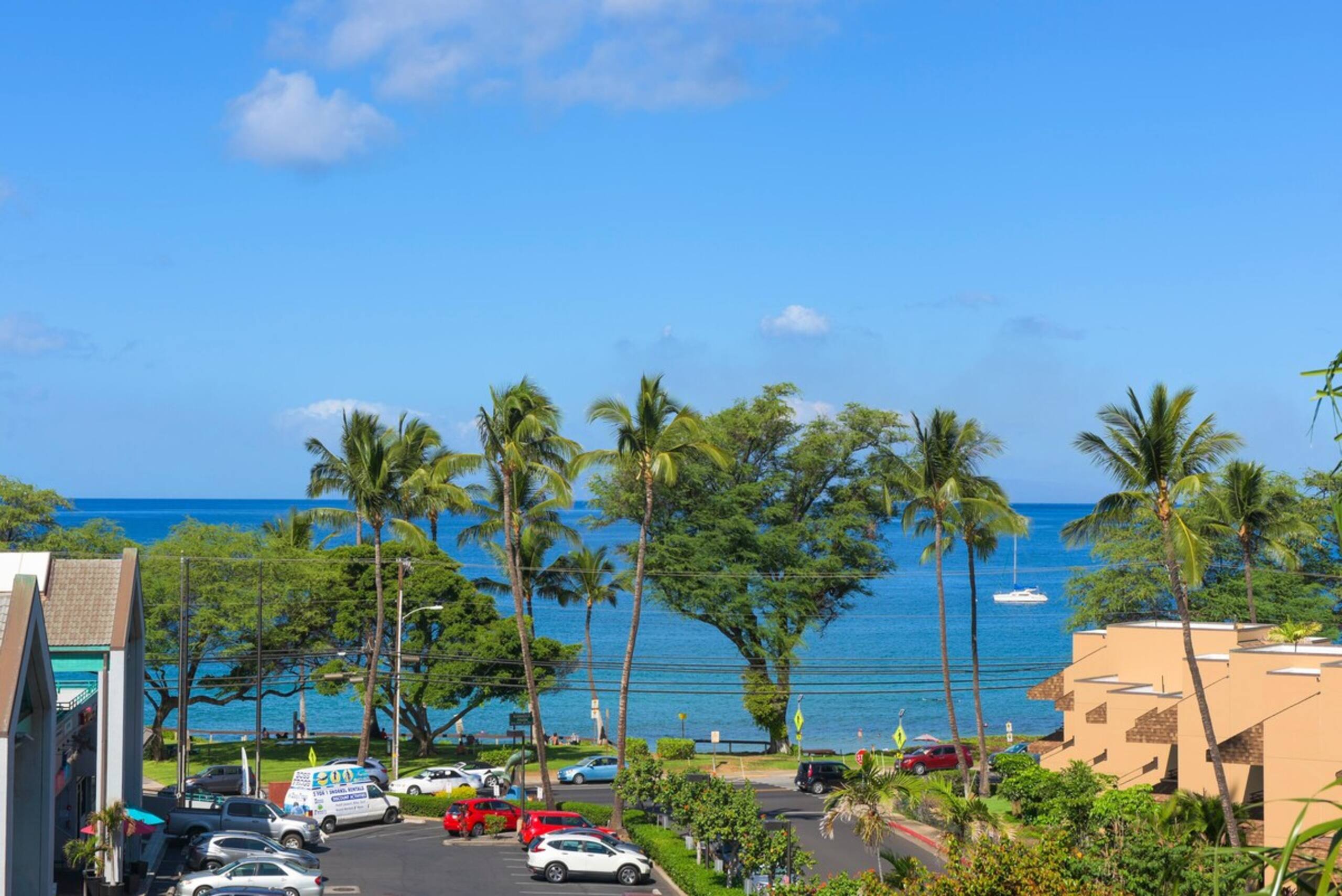 Luxurious 3 Bedroom Penthouse W/ Oceanview Across - Photo 8