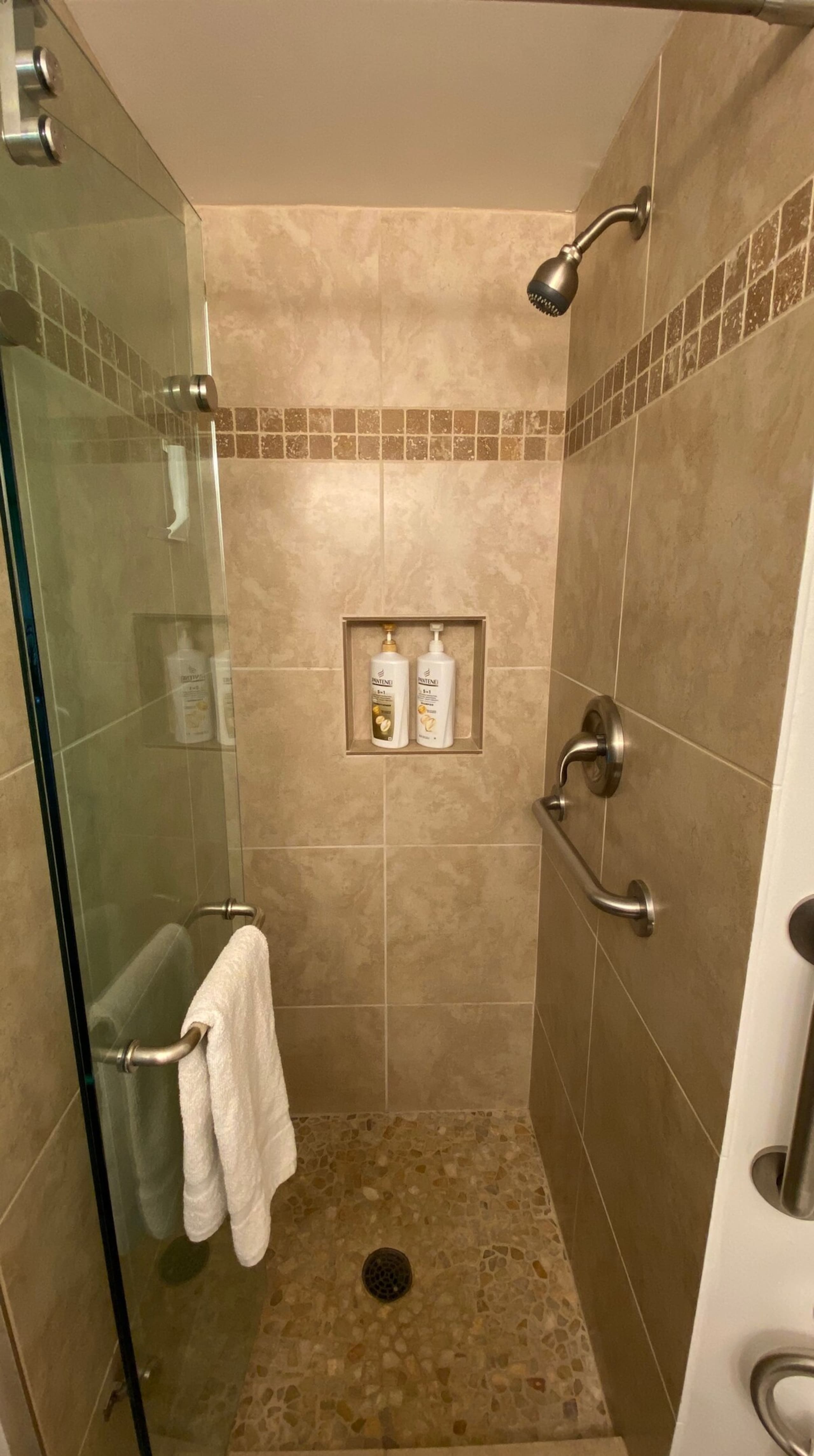 Maui-Time Maui Sunset Guest Fave 1BR/2Q/2Full Ba - Photo 35