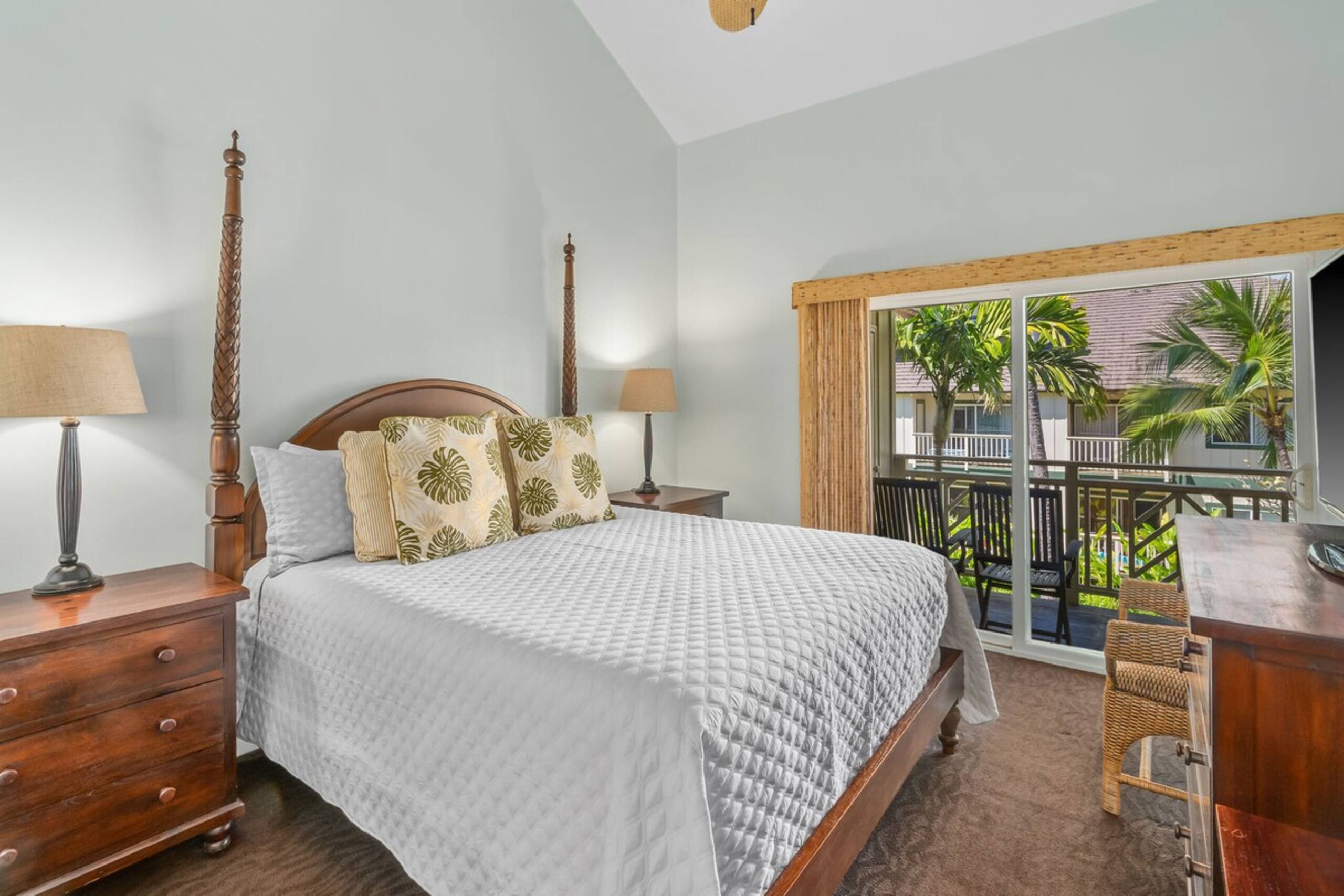 Luxury Poipu 4br Villa with AC Walk to the Beach - Photo 3