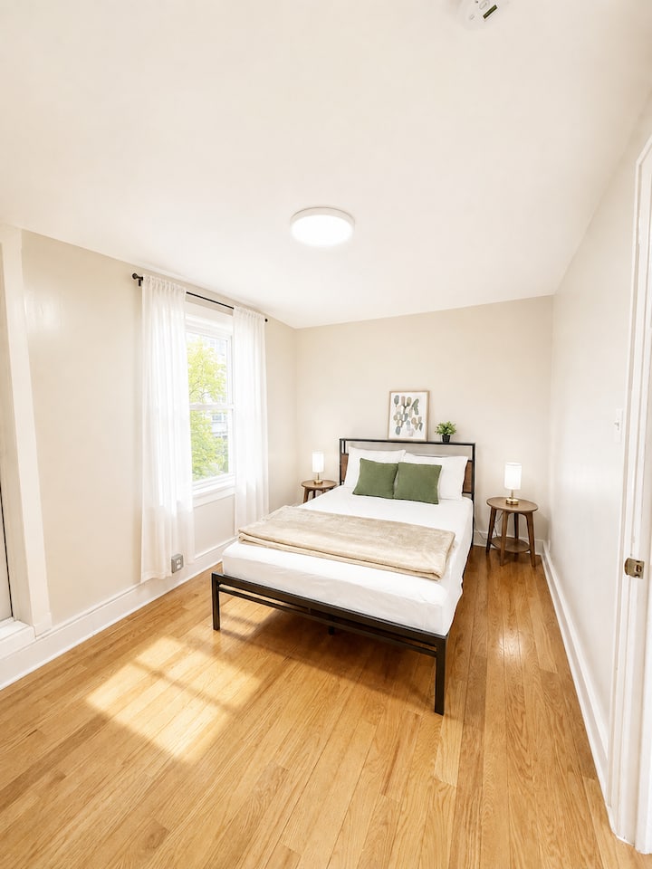 Clean & Cozy Room With Balcony In Shared Apt - Jersey
