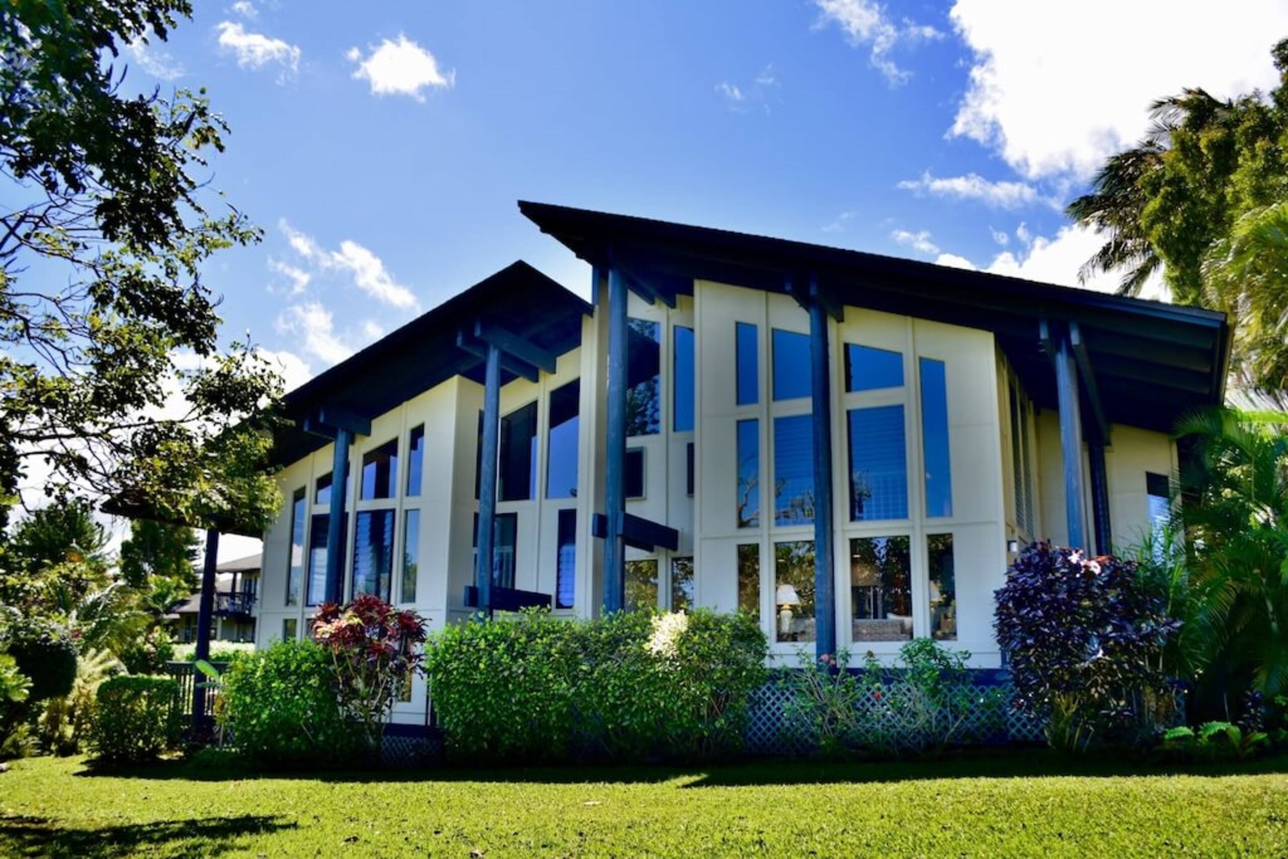 Beautiful Tropical Getaway - Pool - Grill & More - Photo 1