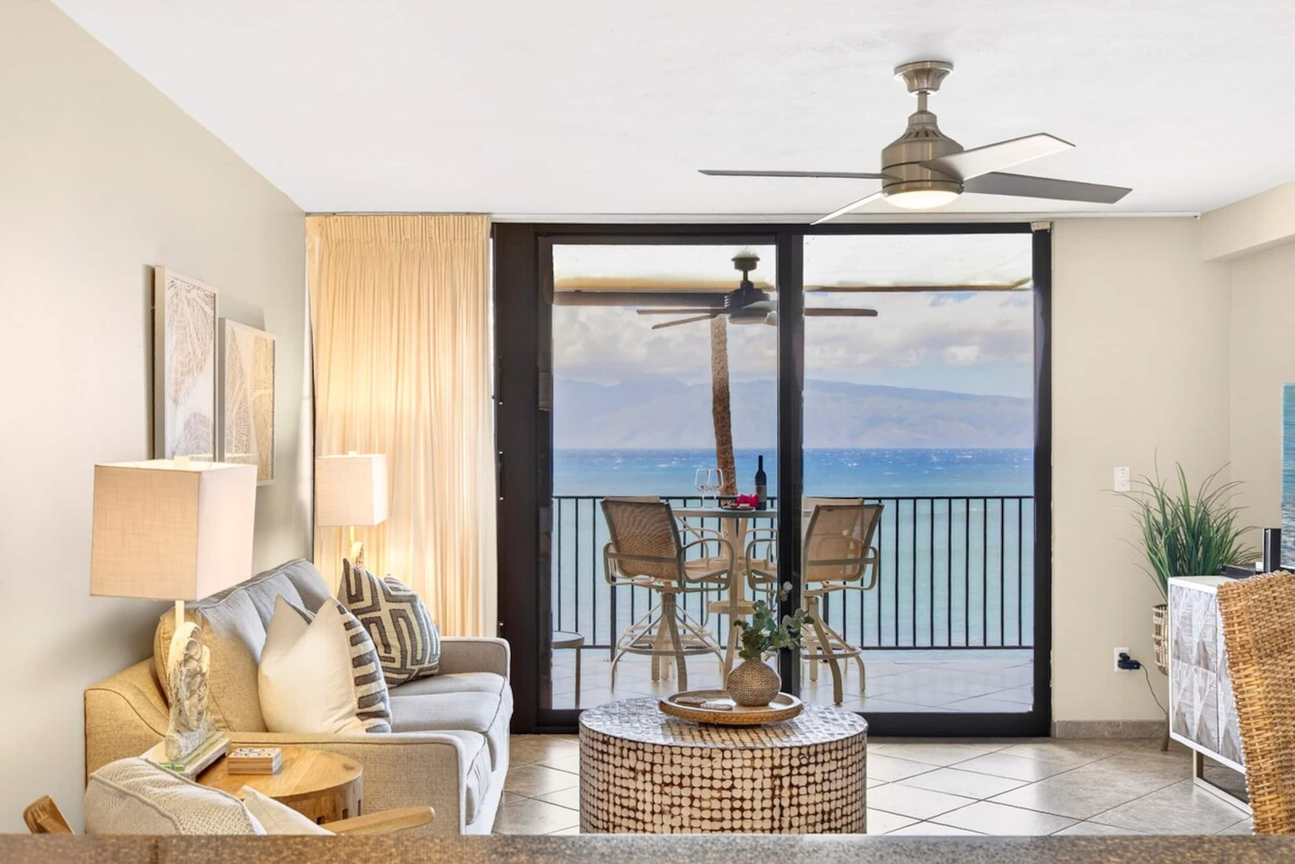 Coastal Elegance: A Fresh Oceanfront Gem - Photo 7