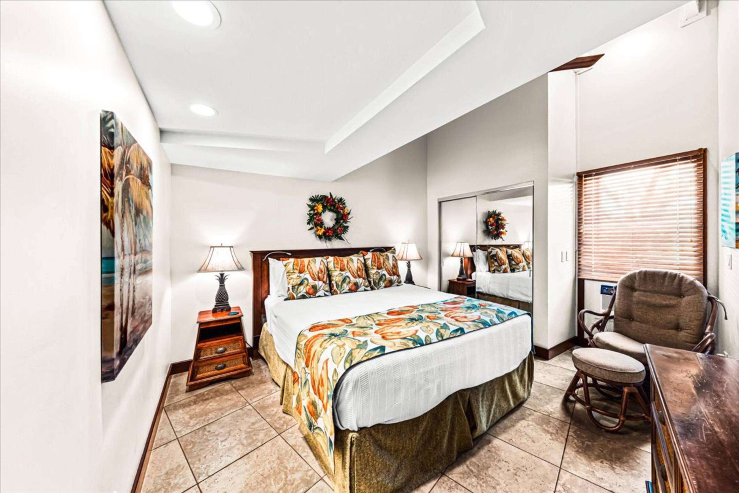 West Maui chic, 2bd condo with sleek, modern style - Photo 12
