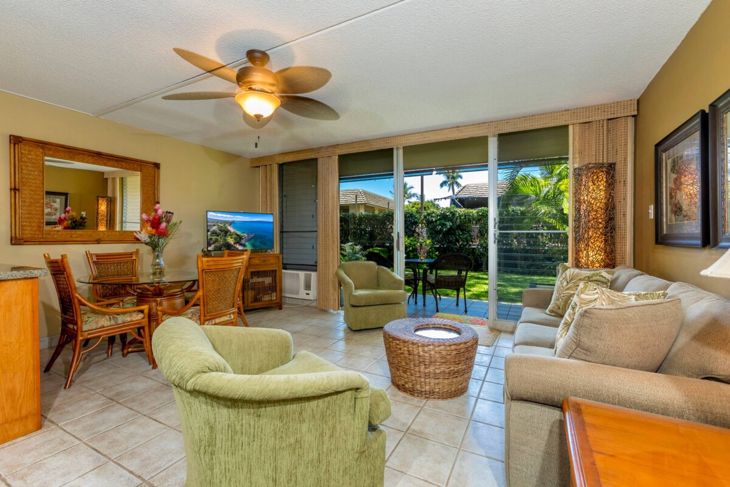 Across From the Beach 60ft Pool Wifi A/C KKN3116 - Photo 6