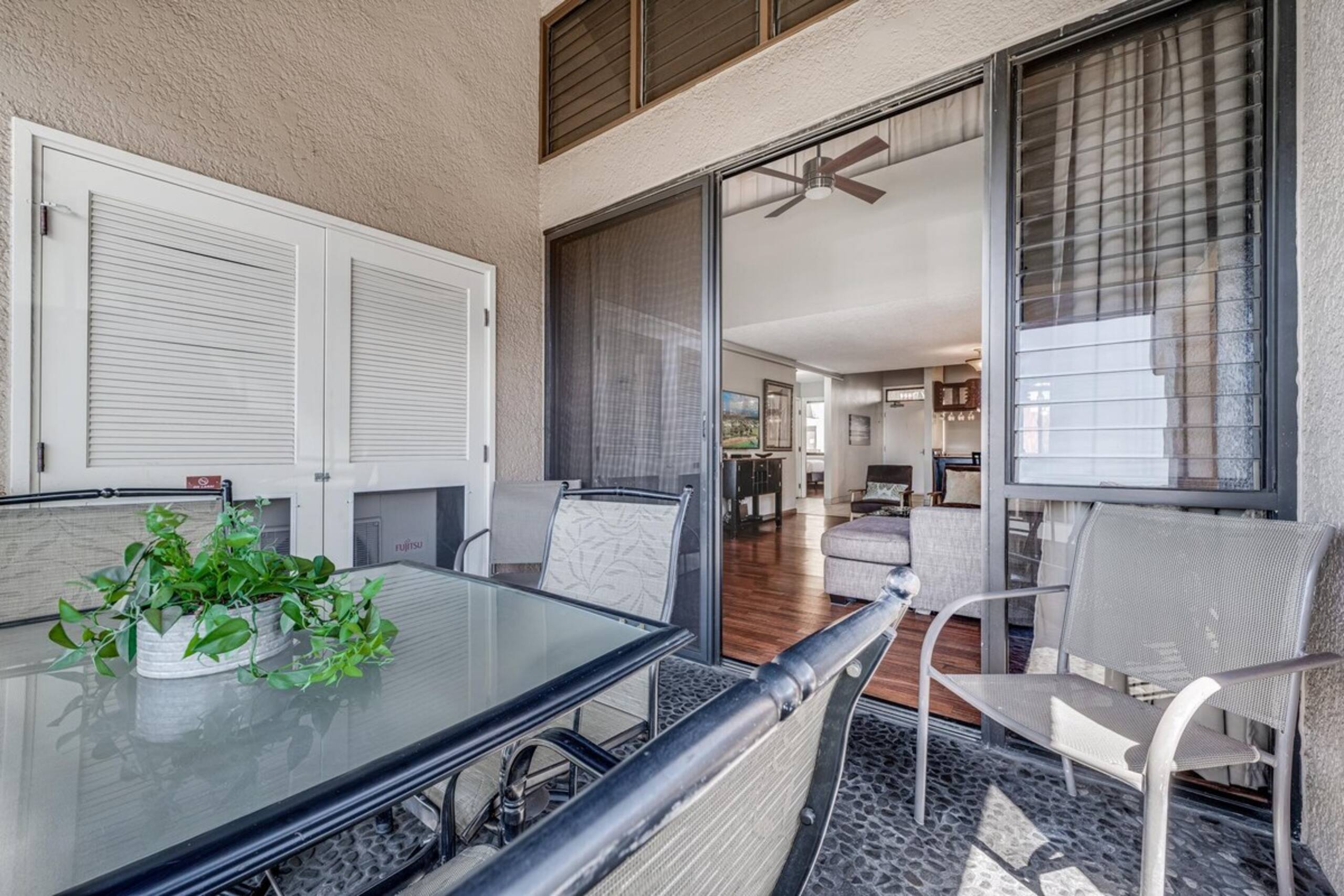 Large 3 Bedroom Condo Across From Beach Pool & Ho - Photo 43