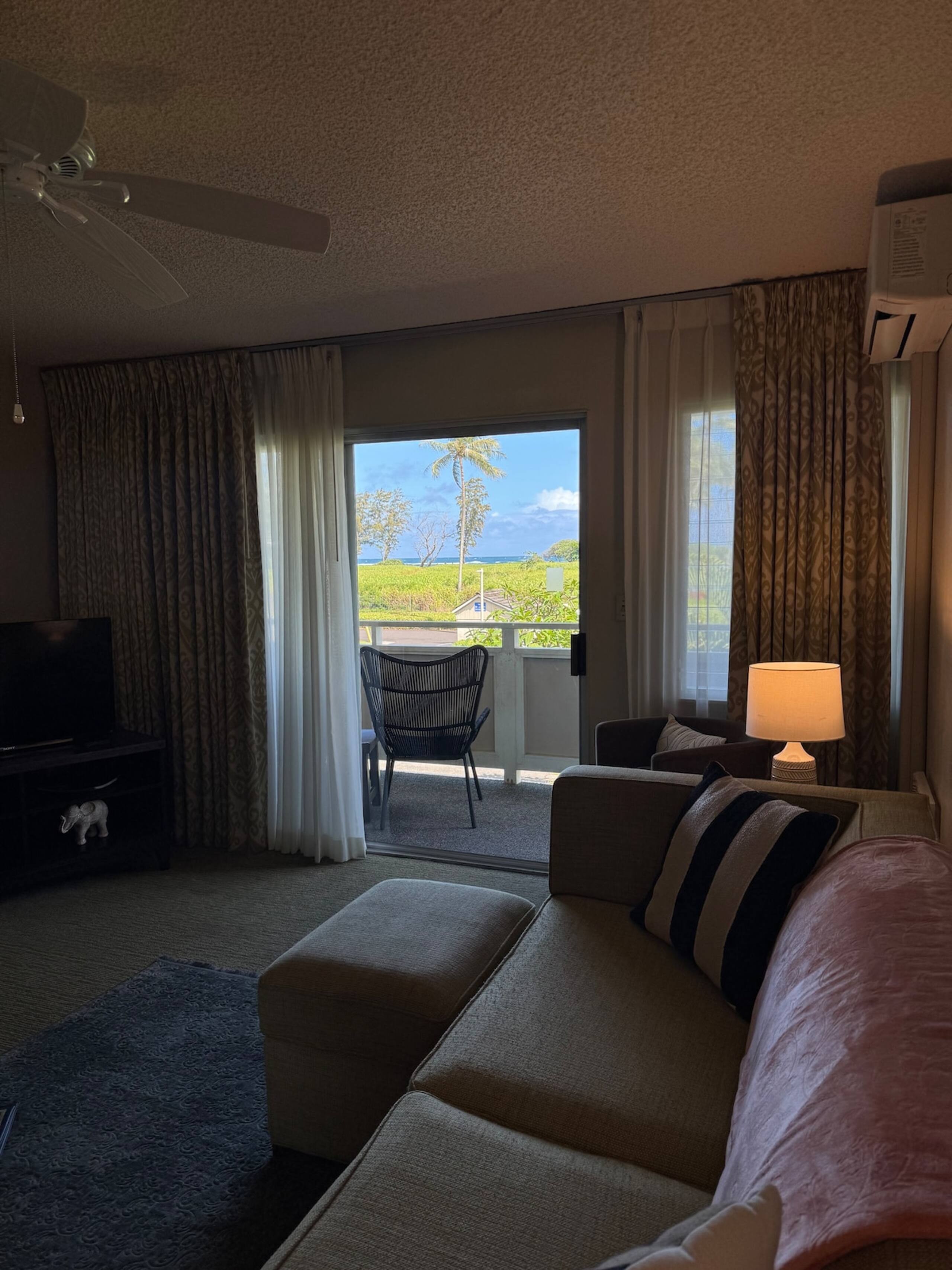 Ocean View, Fully AC'd, 1 Bed/Ba, Full Kitchen - Photo 10