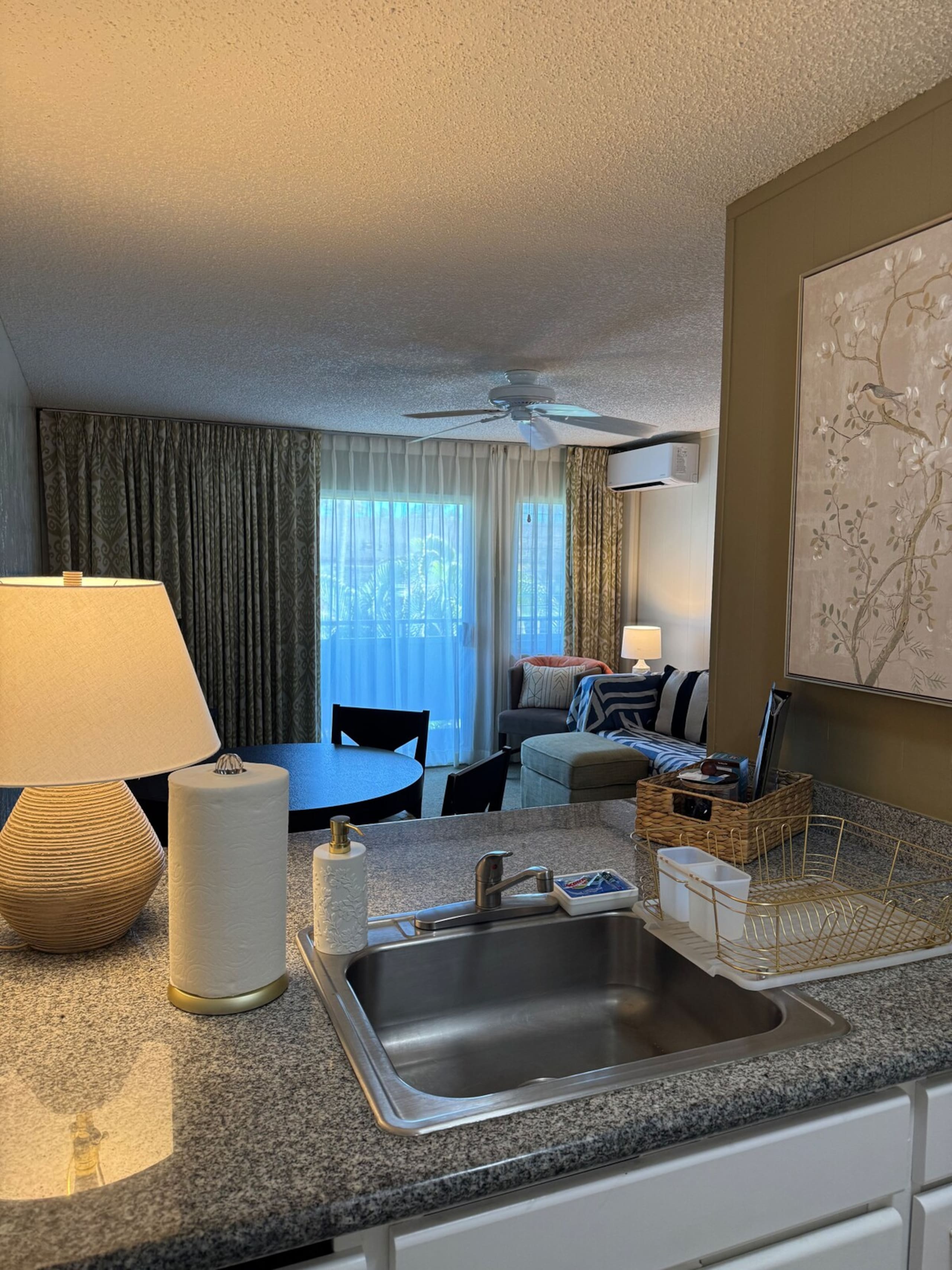 Ocean View, Fully AC'd, 1 Bed/Ba, Full Kitchen - Photo 16