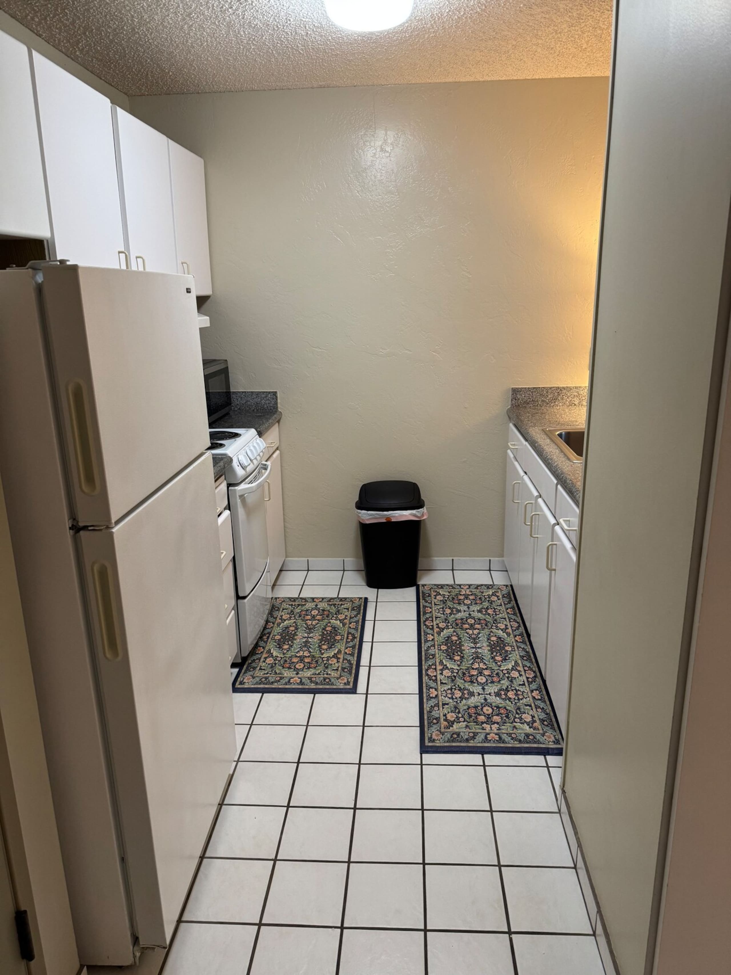 Ocean View, Fully AC'd, 1 Bed/Ba, Full Kitchen - Photo 18
