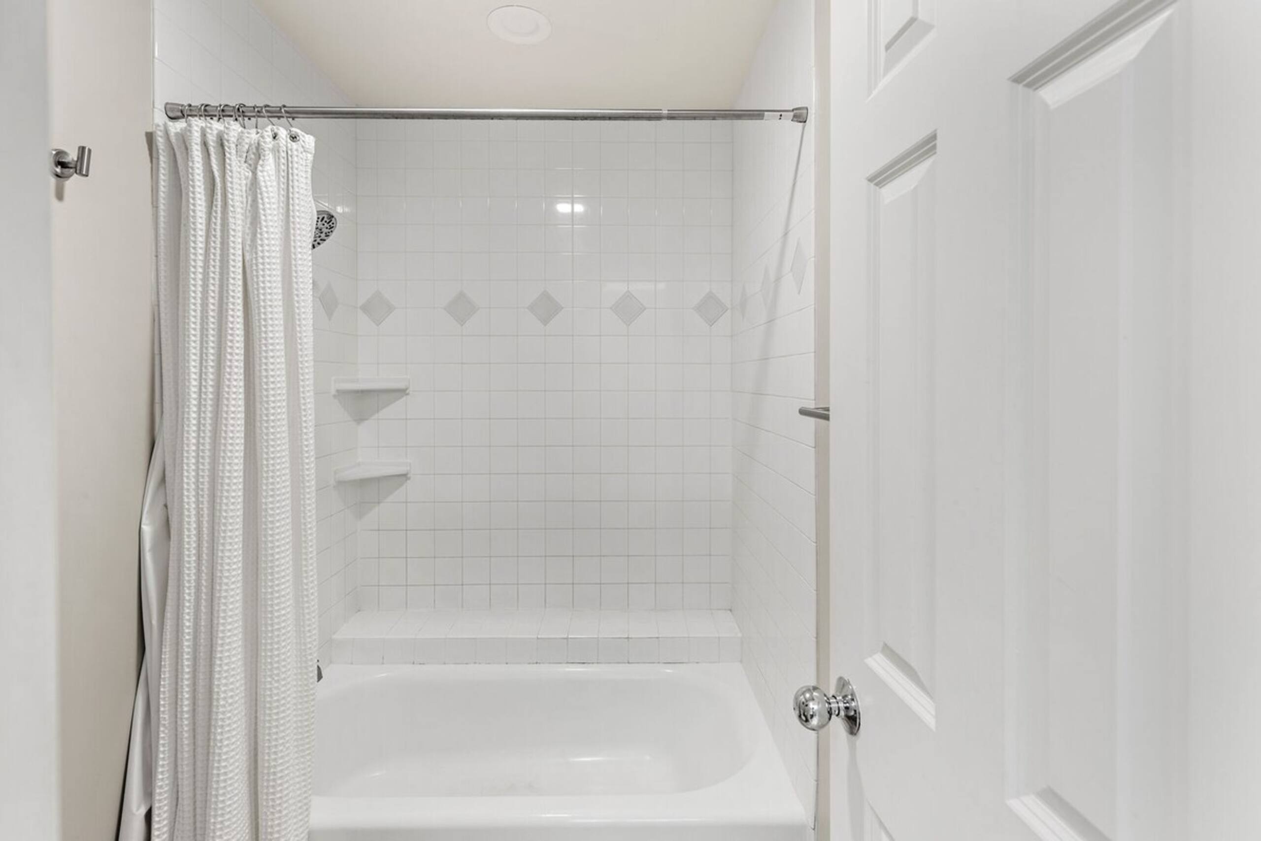 Spacious studio in the heart of Kaanapali - Photo 22
