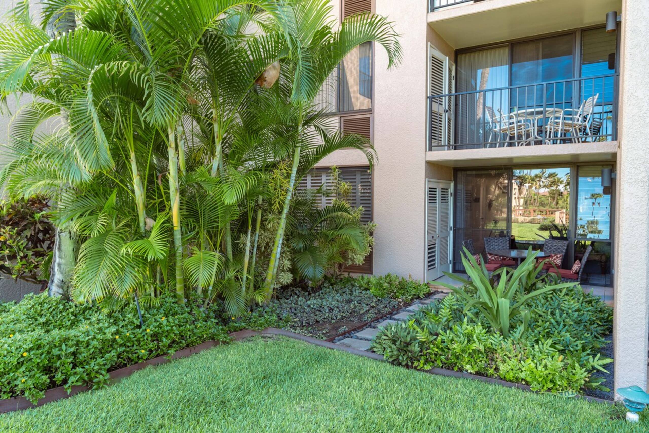 Newly Remodeled-Rare 2 Bedroom Ground Floor-AC - Photo 29