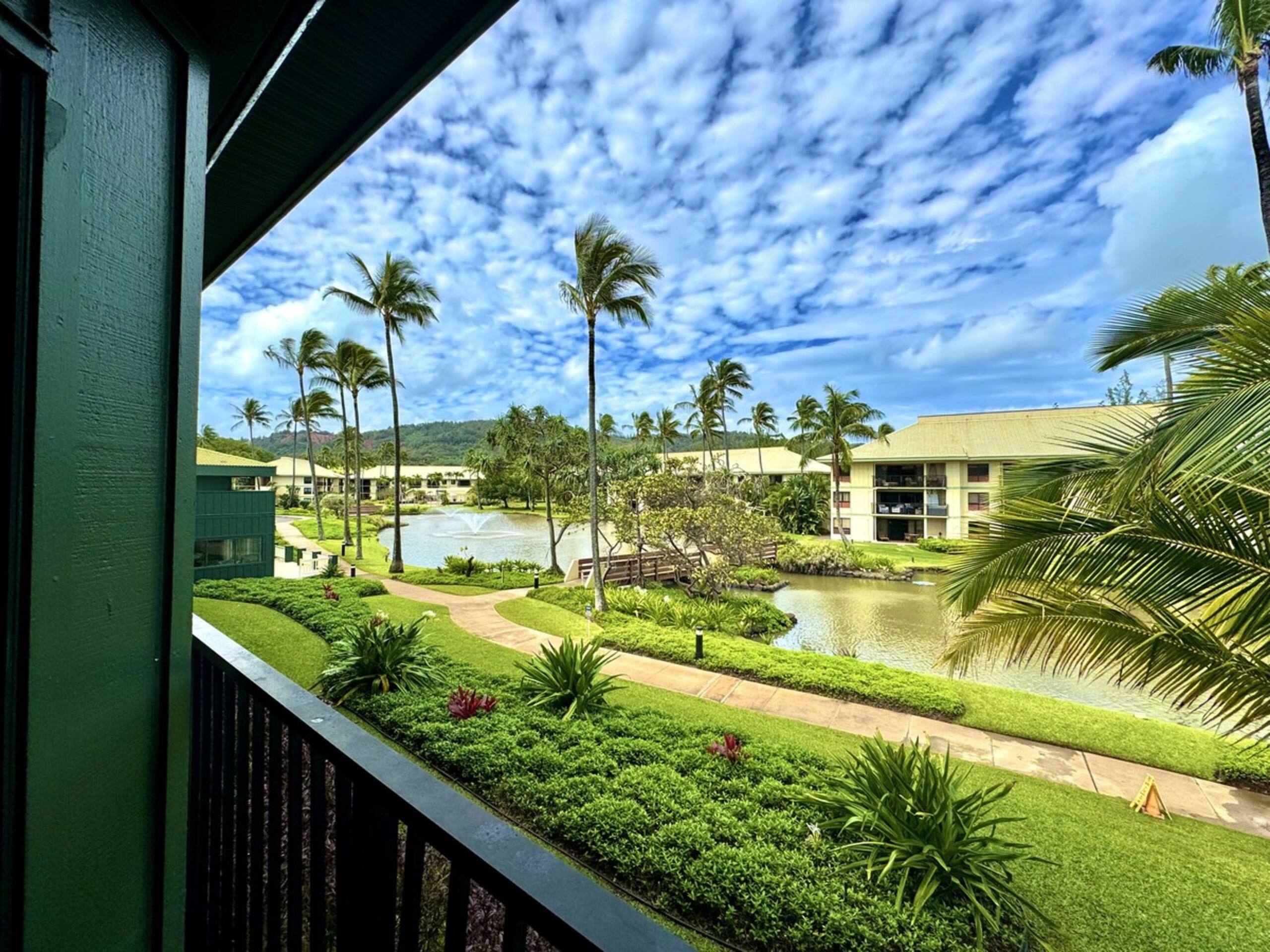 Lagoon View Resort Retreat - Photo 3