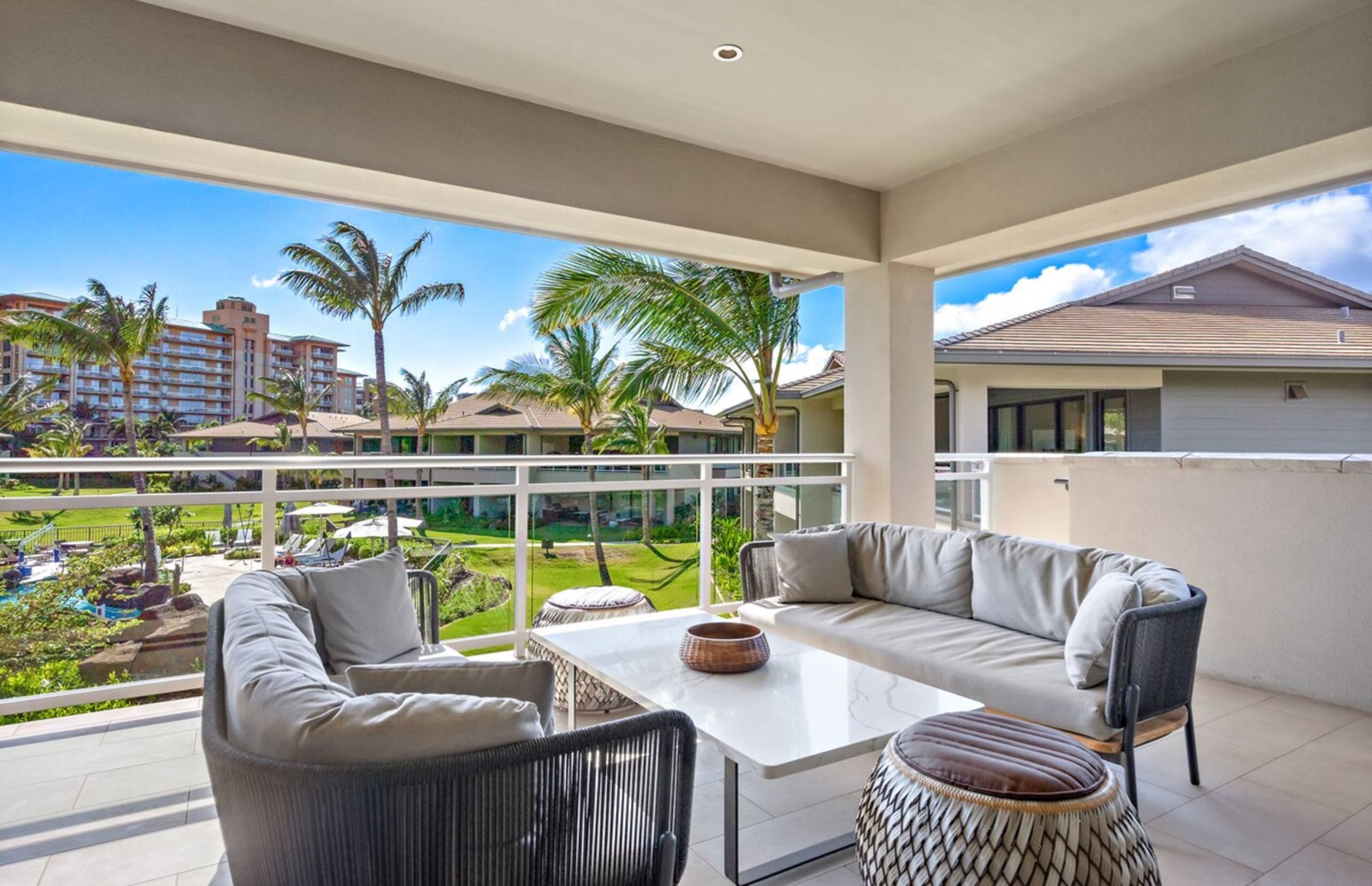 Elevated Villas with Modern Design, 6 Bedrooms - Photo 27