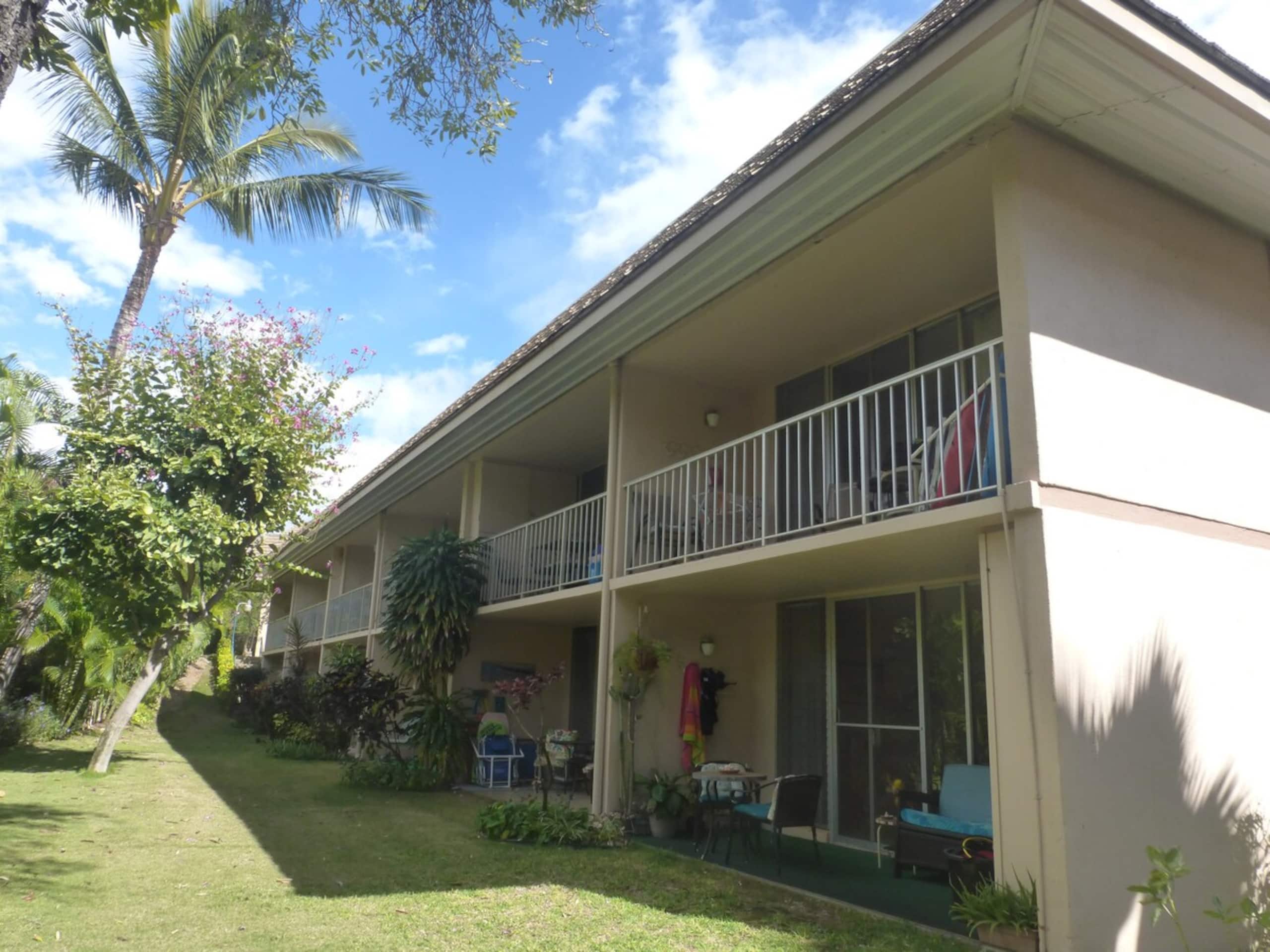 Maui Condo across fm Kam 2 in HOTEL Zoned Resort - Photo 33