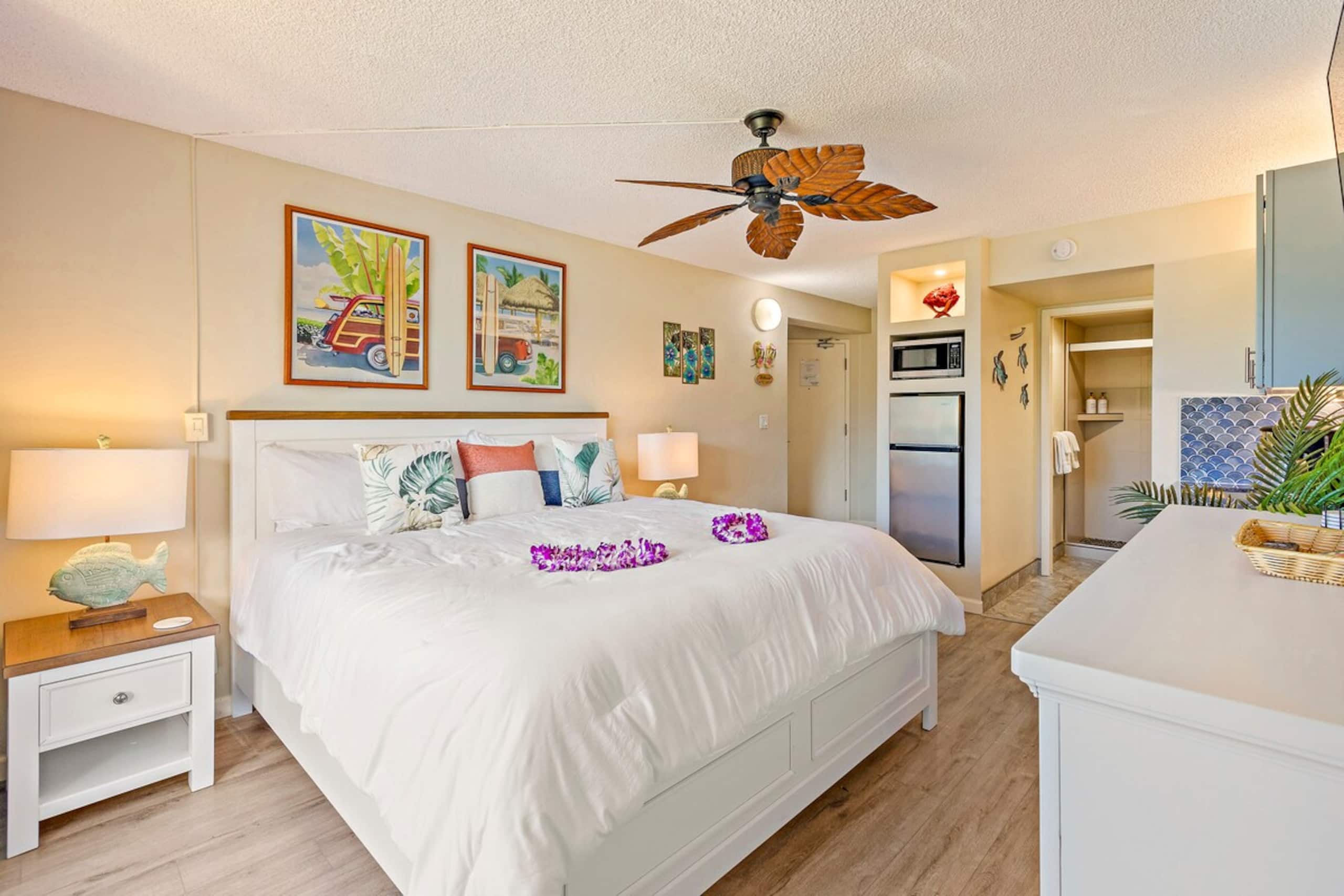Maui Banyan Studio, King Bed, Steps to Kam2 Beach - Photo 7