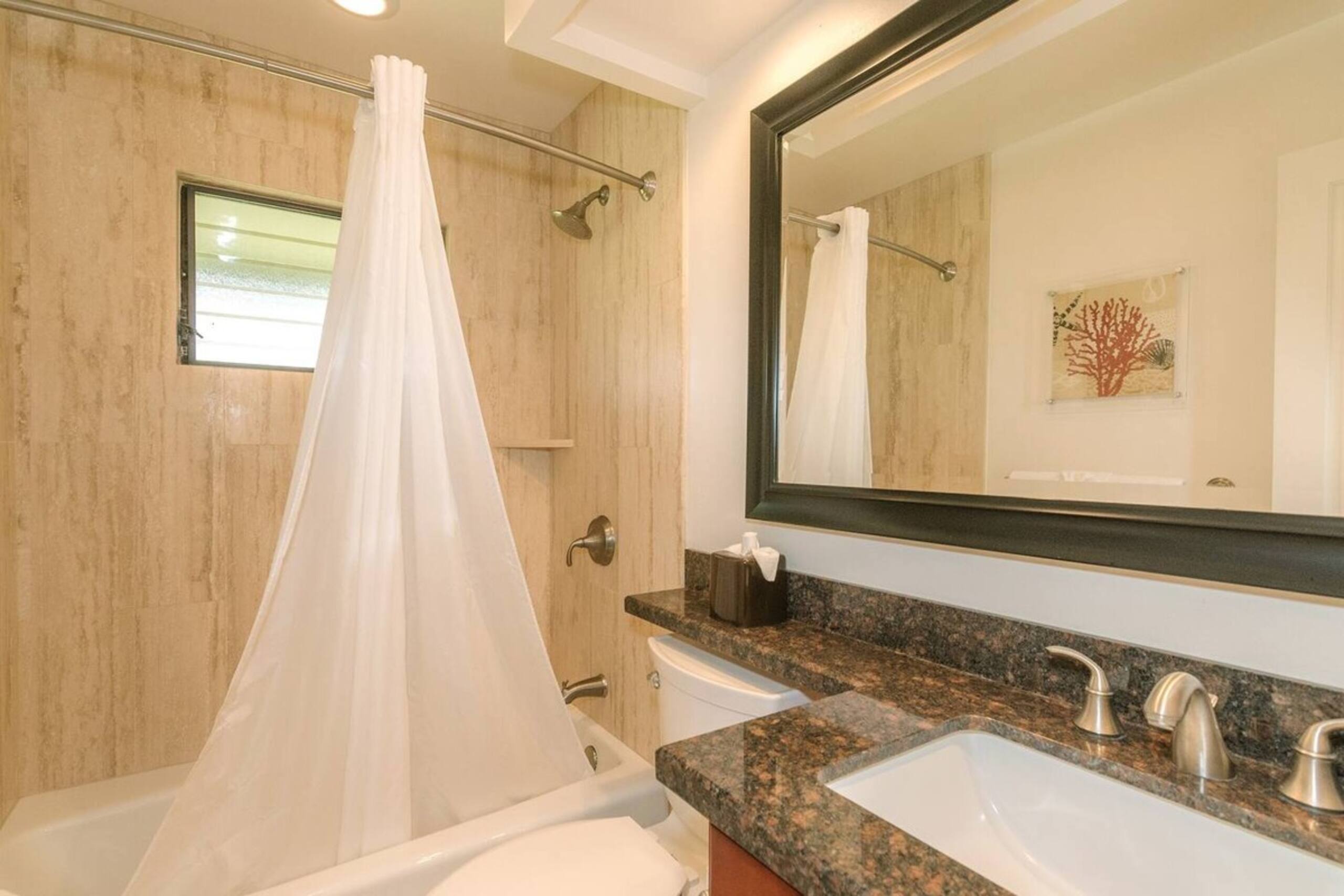 Luxurious Seaside Retreat Heated Pool & Jacuzzi - Photo 22