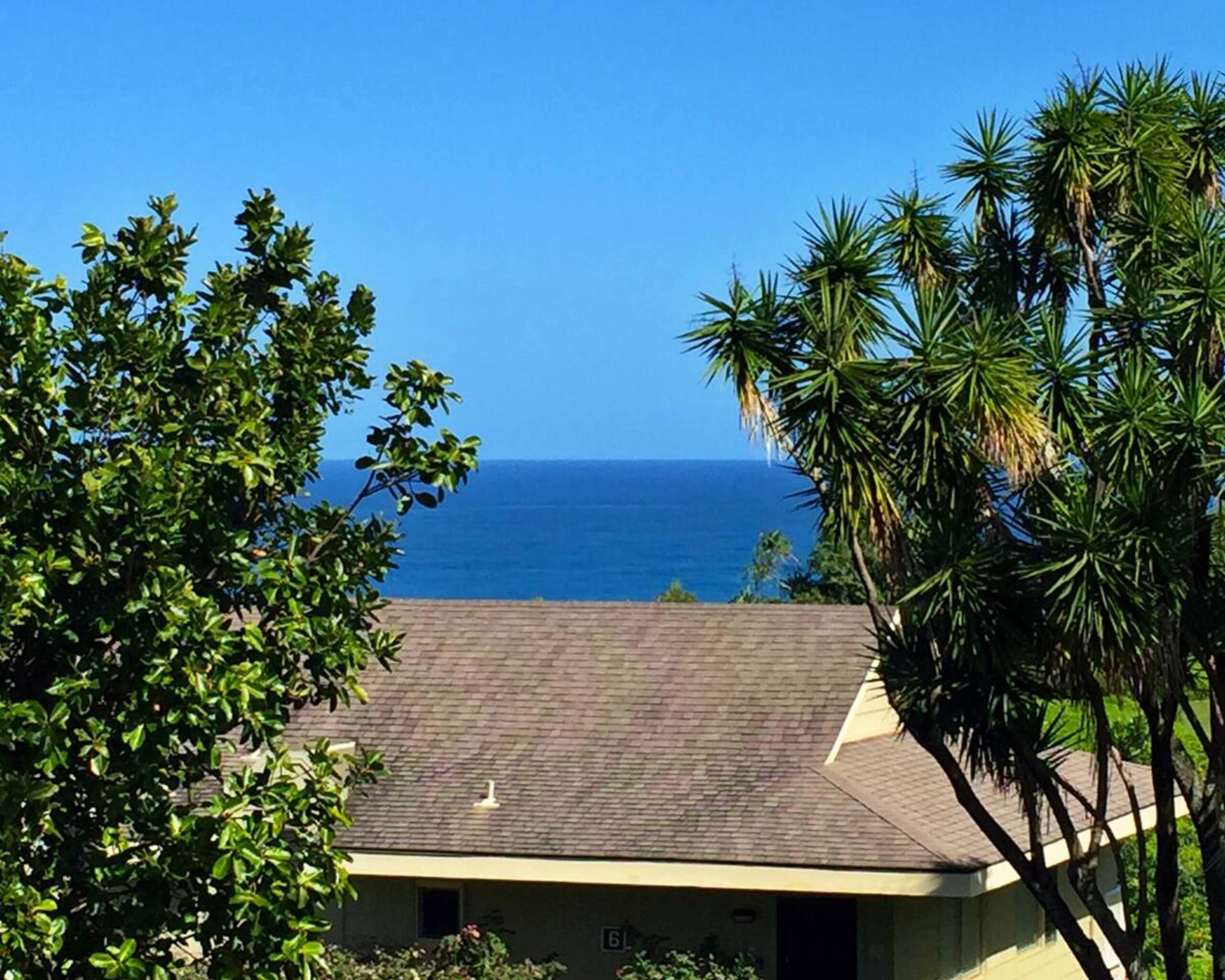 Luxurious Seaside Retreat Heated Pool & Jacuzzi - Photo 12