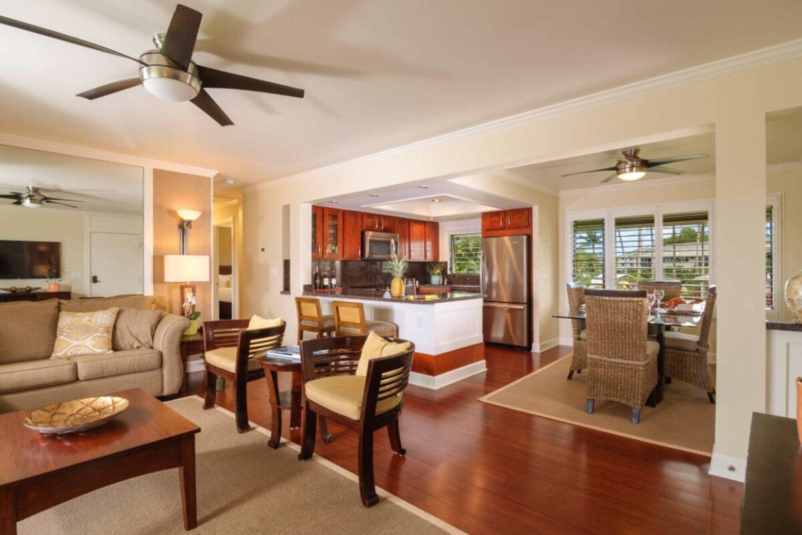Luxurious Seaside Retreat Heated Pool & Jacuzzi - Photo 23