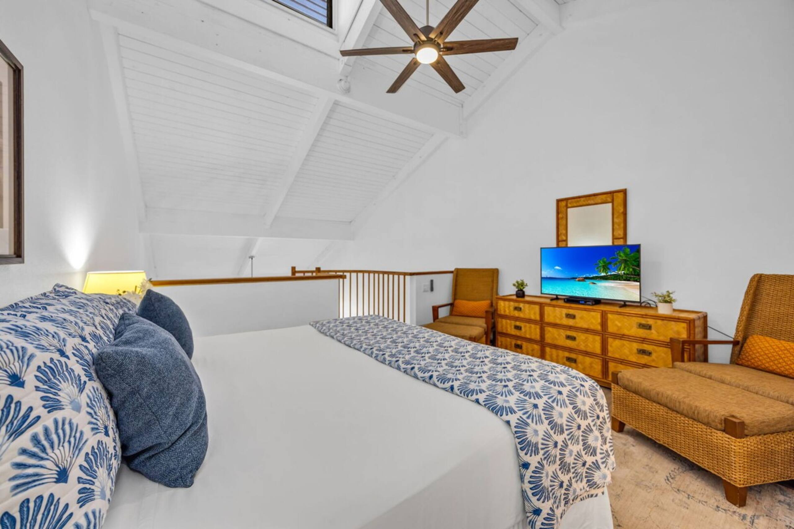 2bd Bliss with Ocean views in South Maui - Photo 32