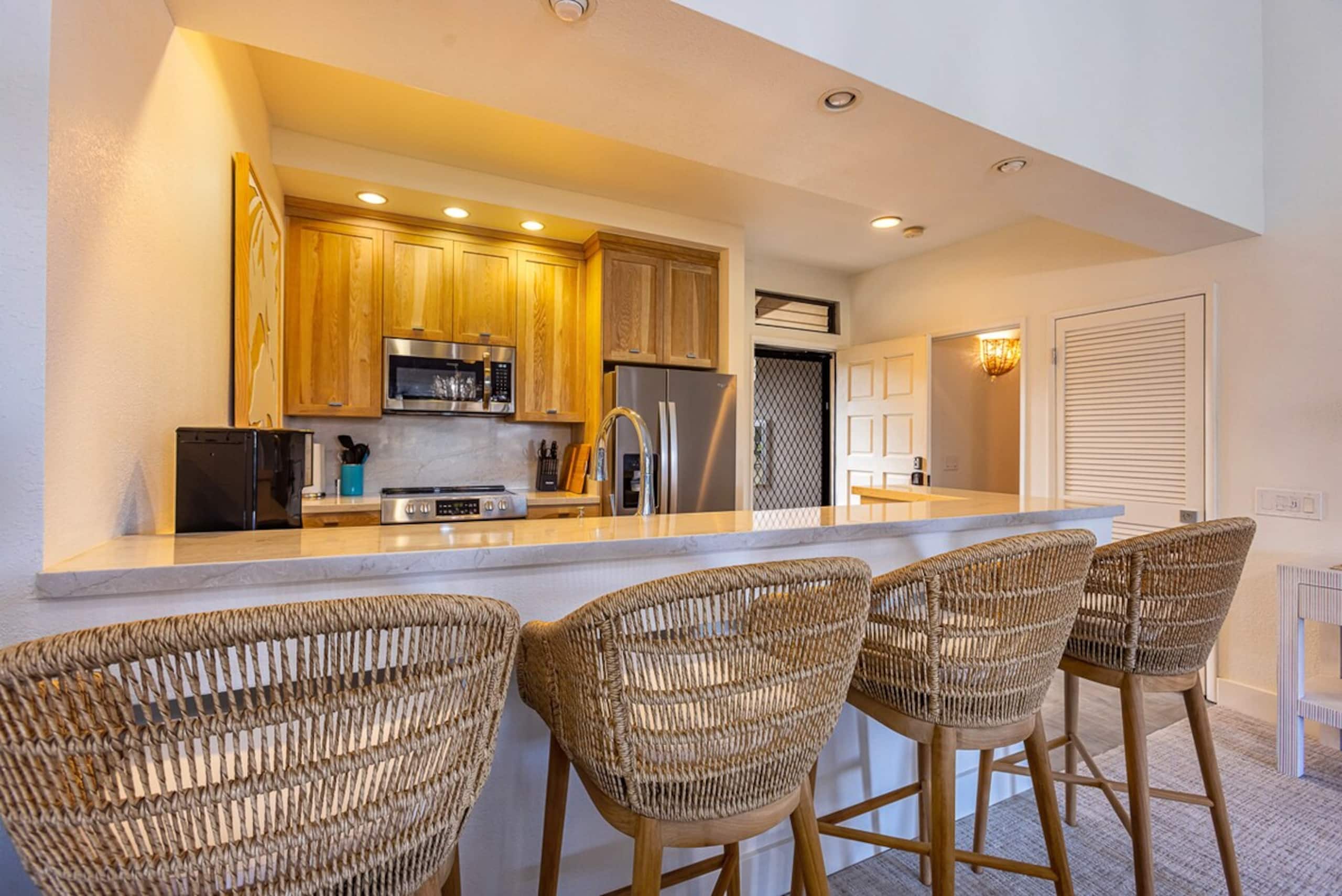Wailea condo w/ ocean and golf views, pool - Photo 13