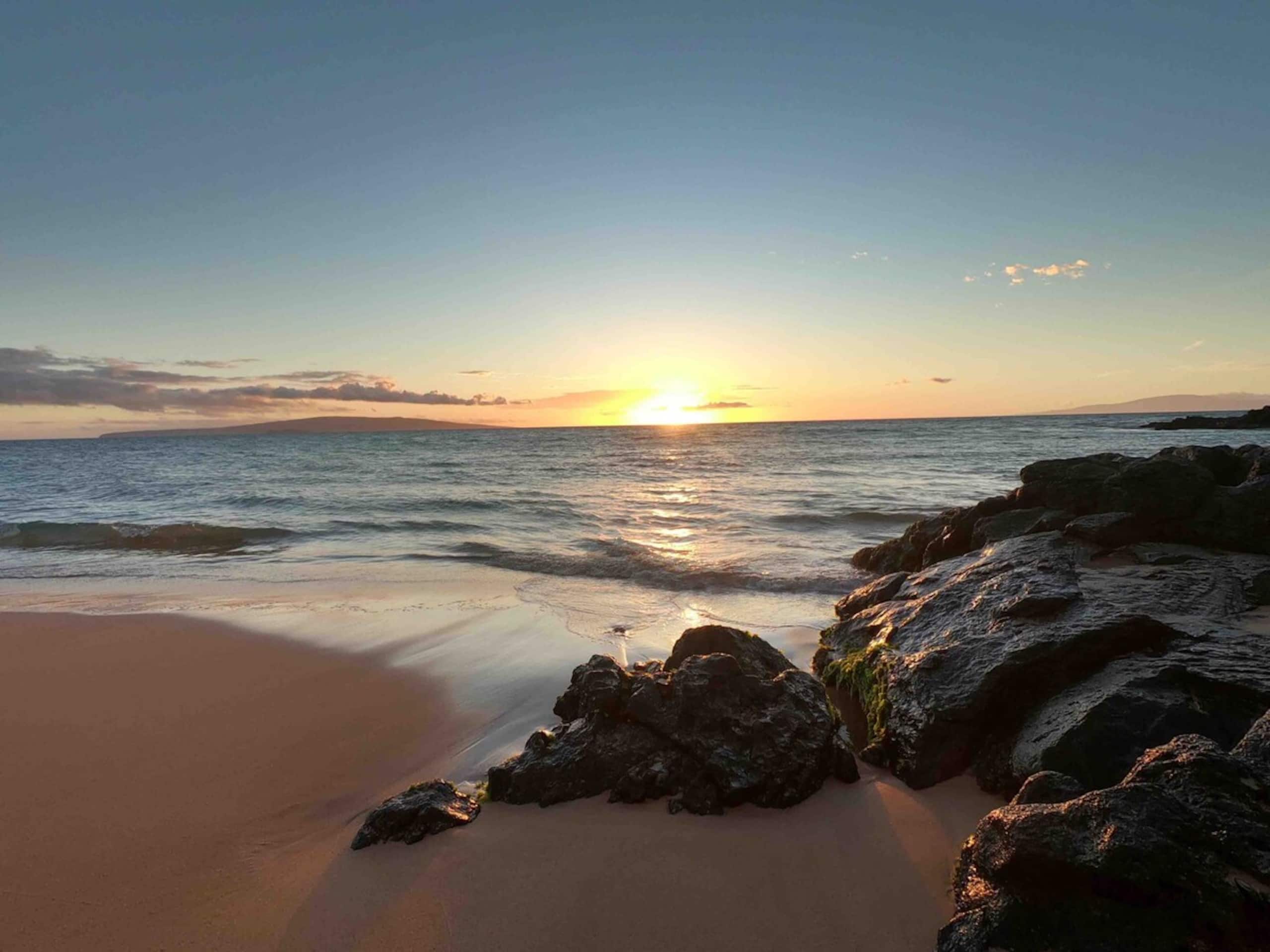 Maui Banyan 1bd/2ba, AC, quite, steps to the beach - Photo 32