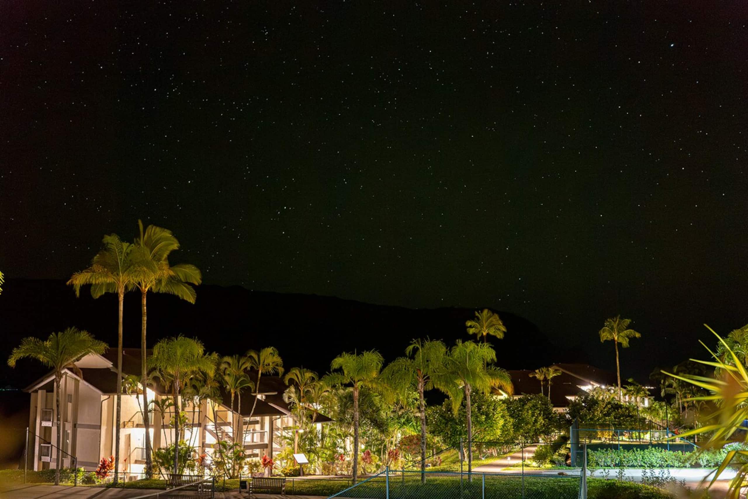 Two Bedroom Condo at Hanalei Bay Resort - Photo 39