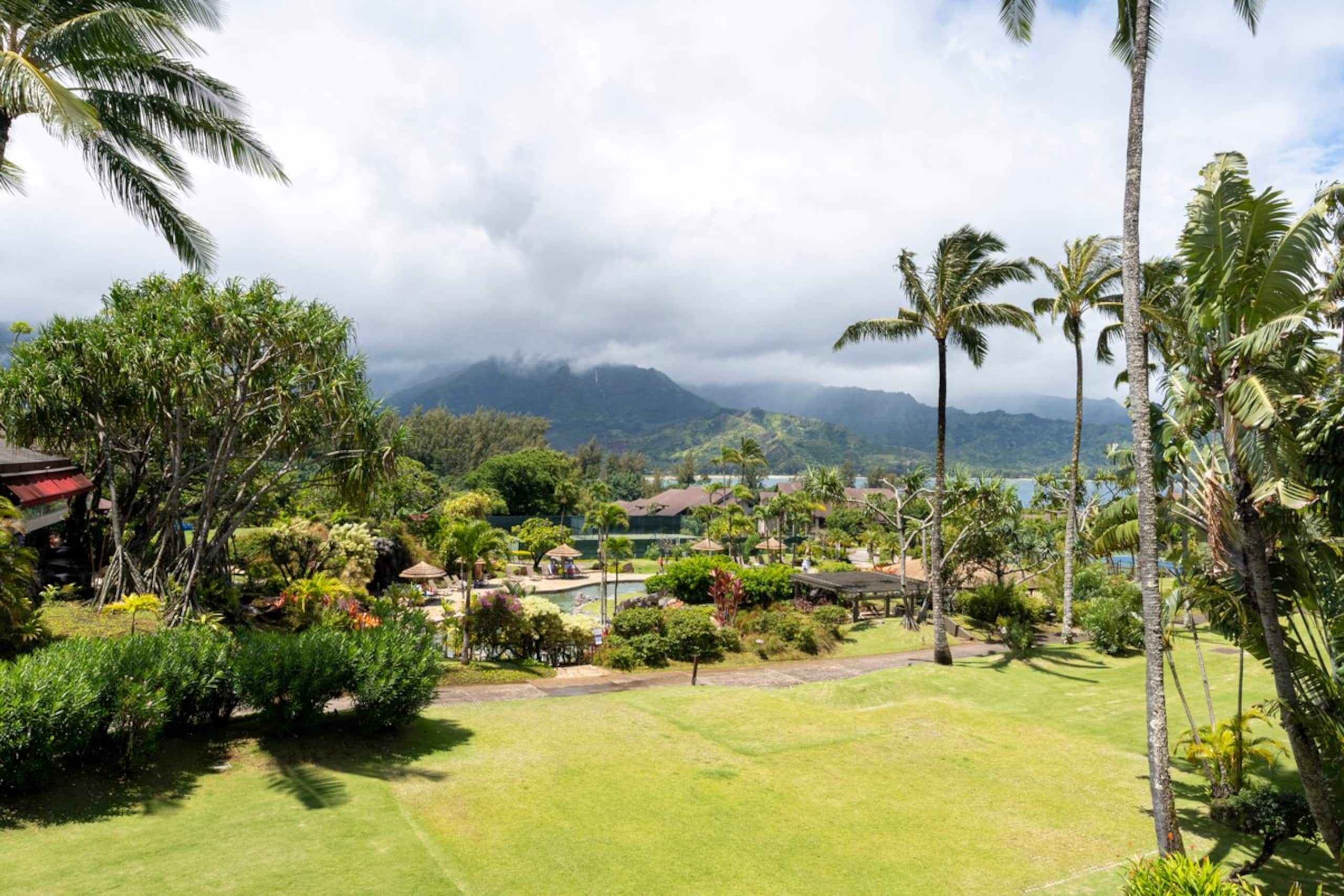 Two Bedroom Condo at Hanalei Bay Resort - Photo 27