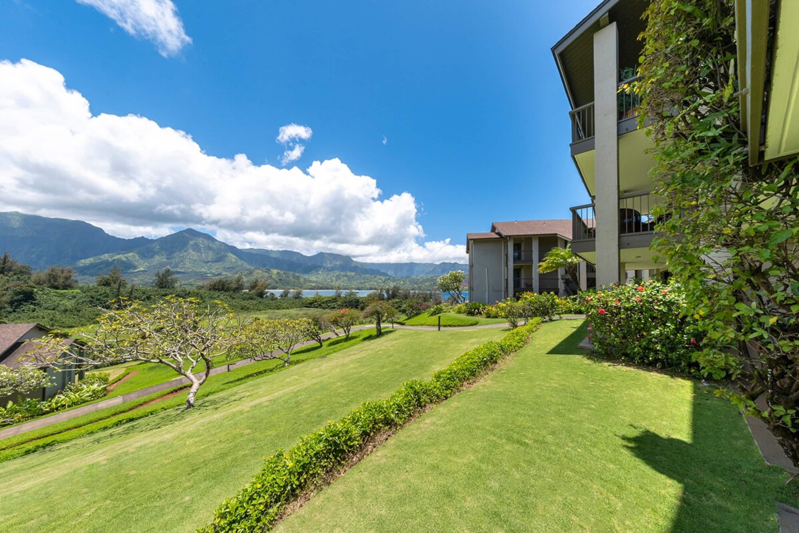 Two Bedroom Condo at Hanalei Bay Resort - Photo 38