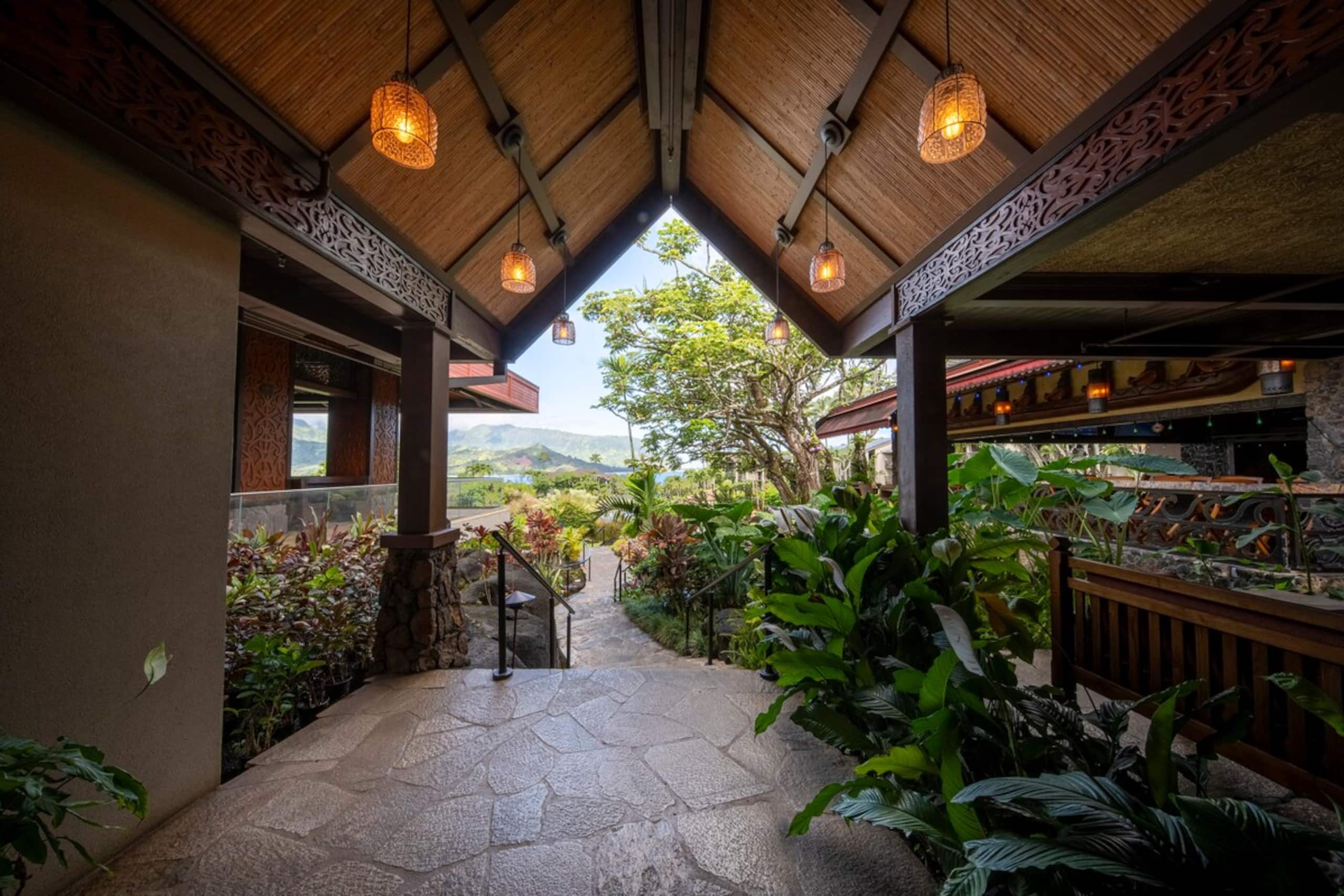 Two Bedroom Condo at Hanalei Bay Resort - Photo 31