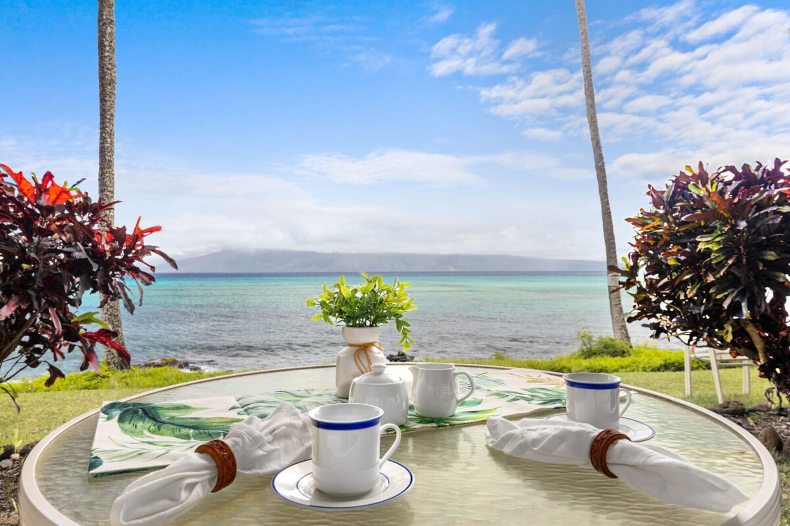 Whale Watching from your lanai, unbeatable views - Photo 6