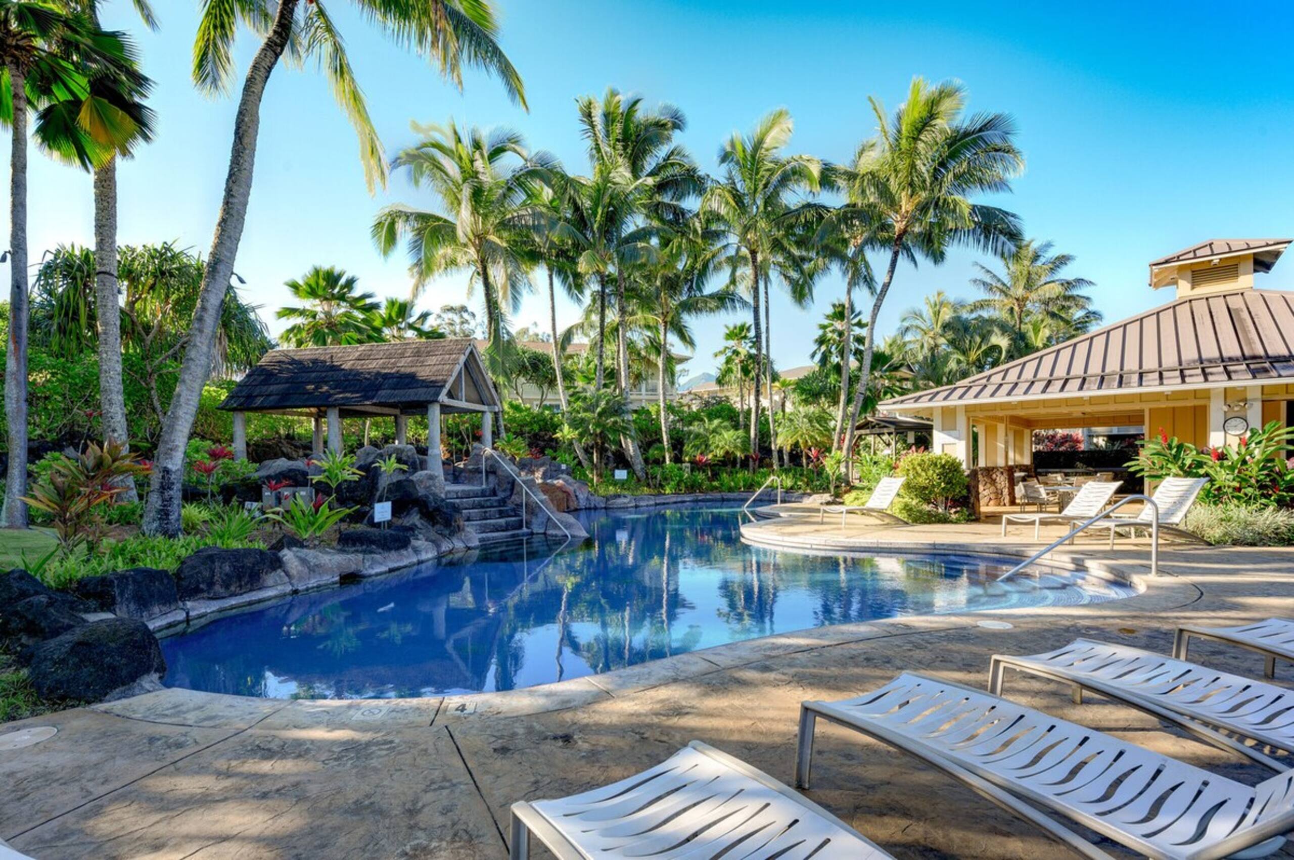 Hale Terra 3br 2.5ba Nihilani Condo, Pool, AC 27A - Photo 2
