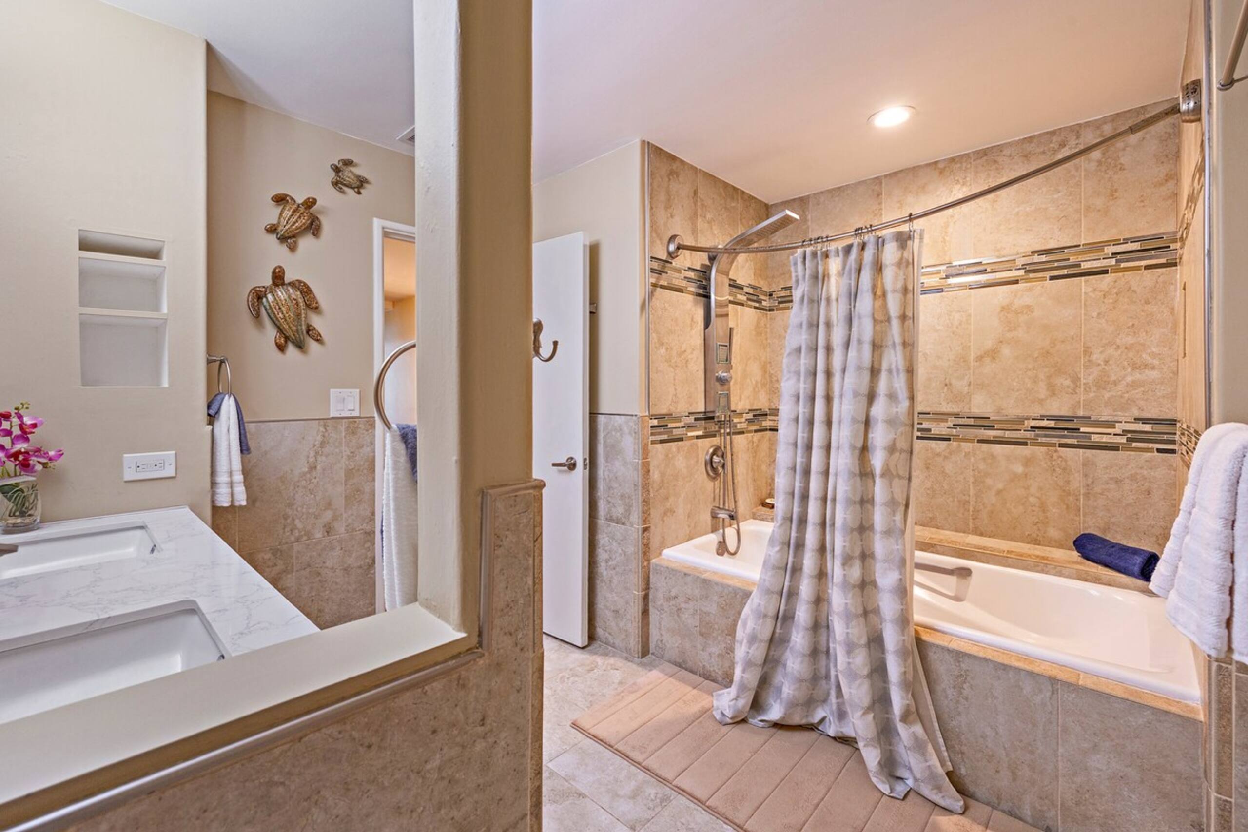Kaanapali Royal Q202 Modern 2BD Near Beach wPool - Photo 24