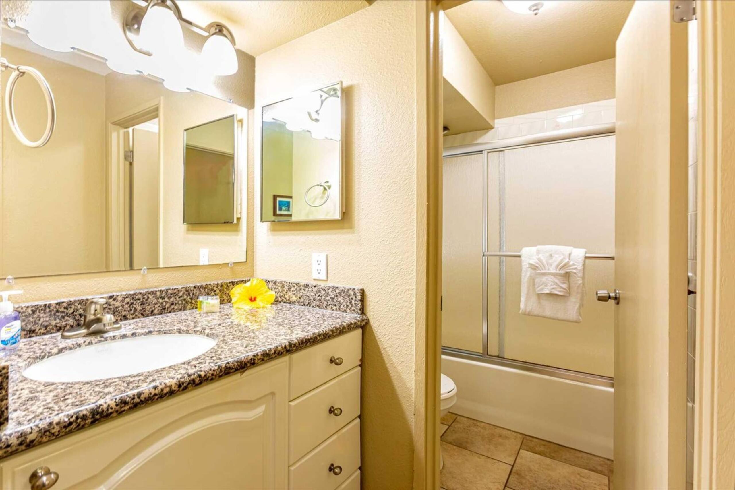 Kihei Akahi Resort - Unit B103 - Photo 15