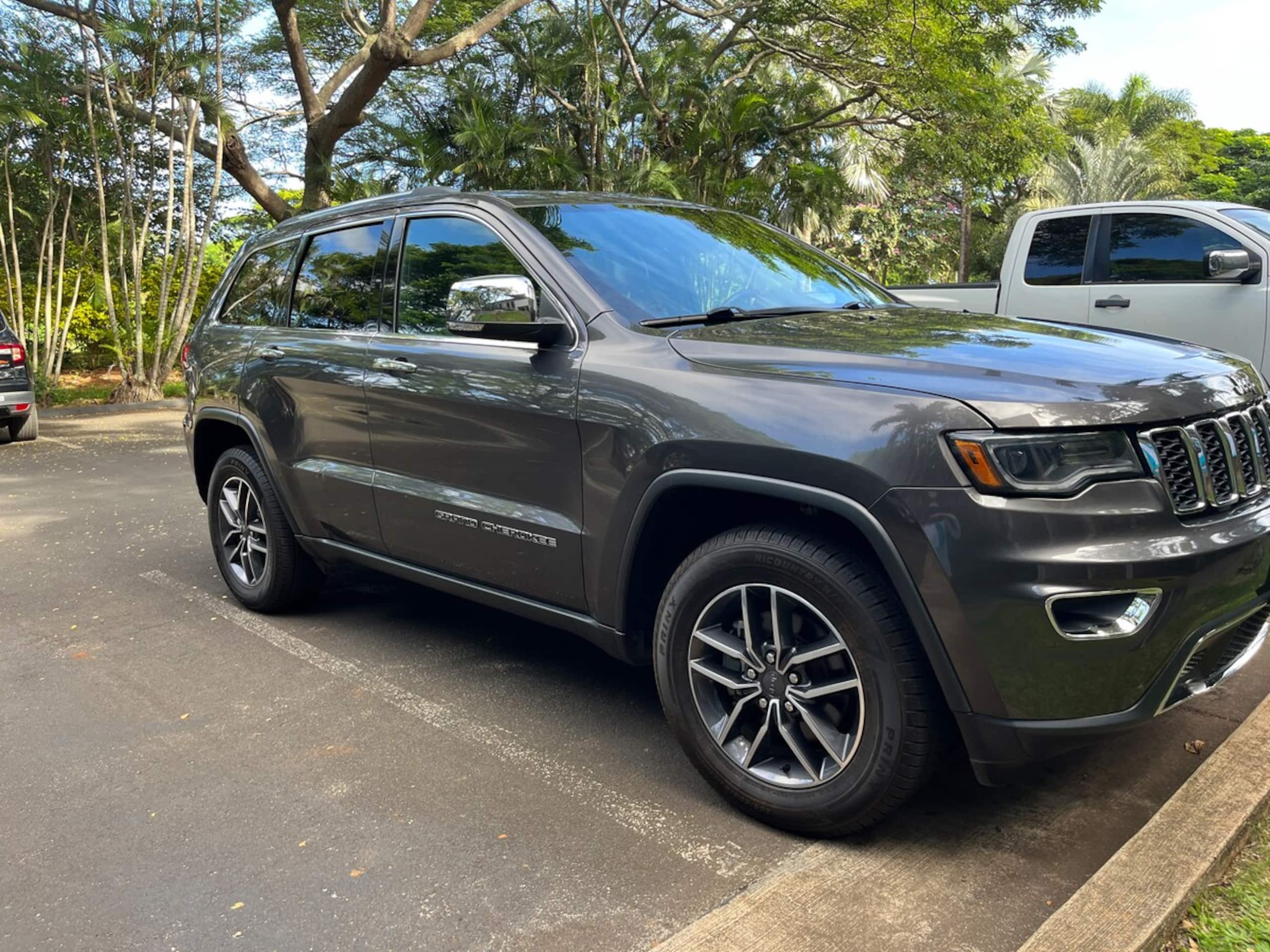 Ask about Jeep Grand Cherokee. A/C in bedroom - Photo 61