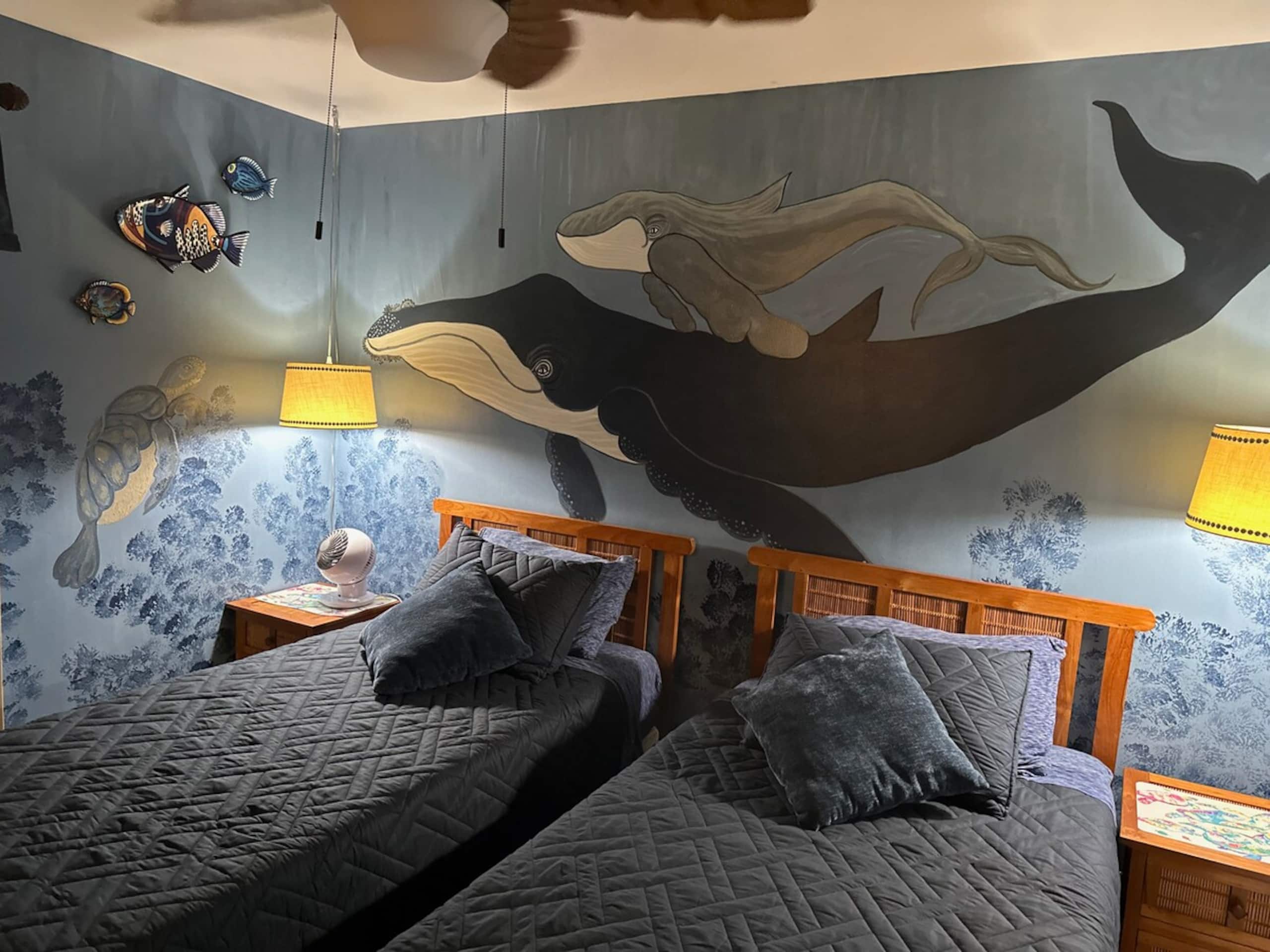 Unique Artist Condo Home steps from the ocean - Photo 8