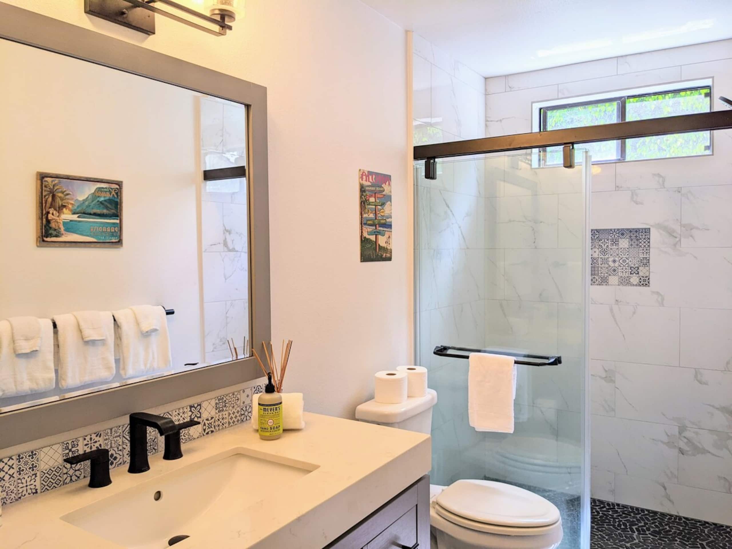 Princeville home w/ 3 br, AC, hot tub - Photo 8