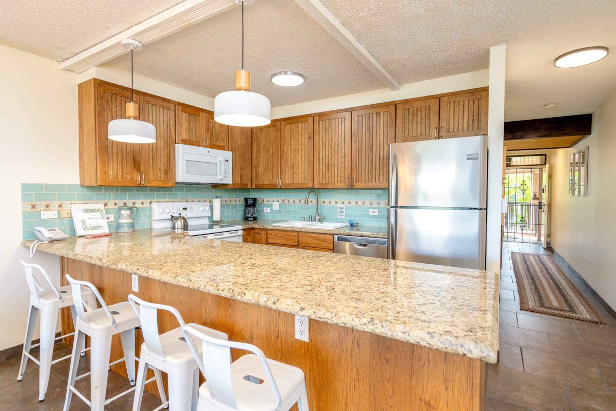 Stylish Retreat in South Maui - Photo 7