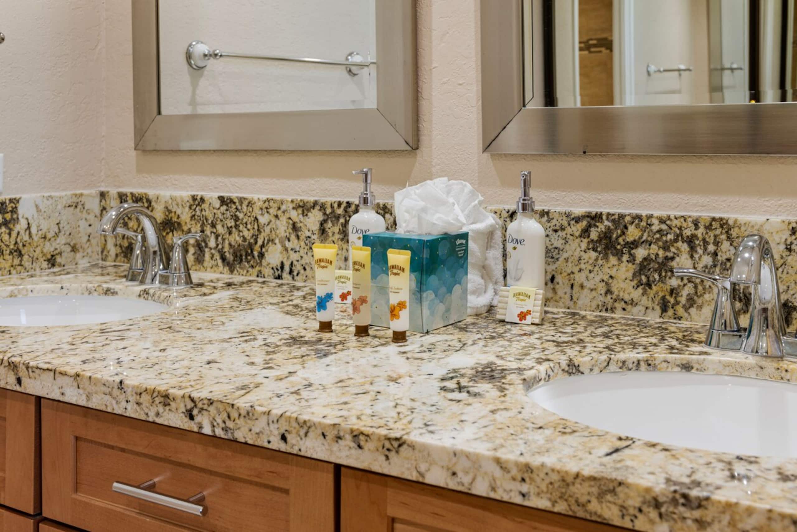 Wake up to Ocean Sounds - Oceanfront 3BR Condo - - Photo 39