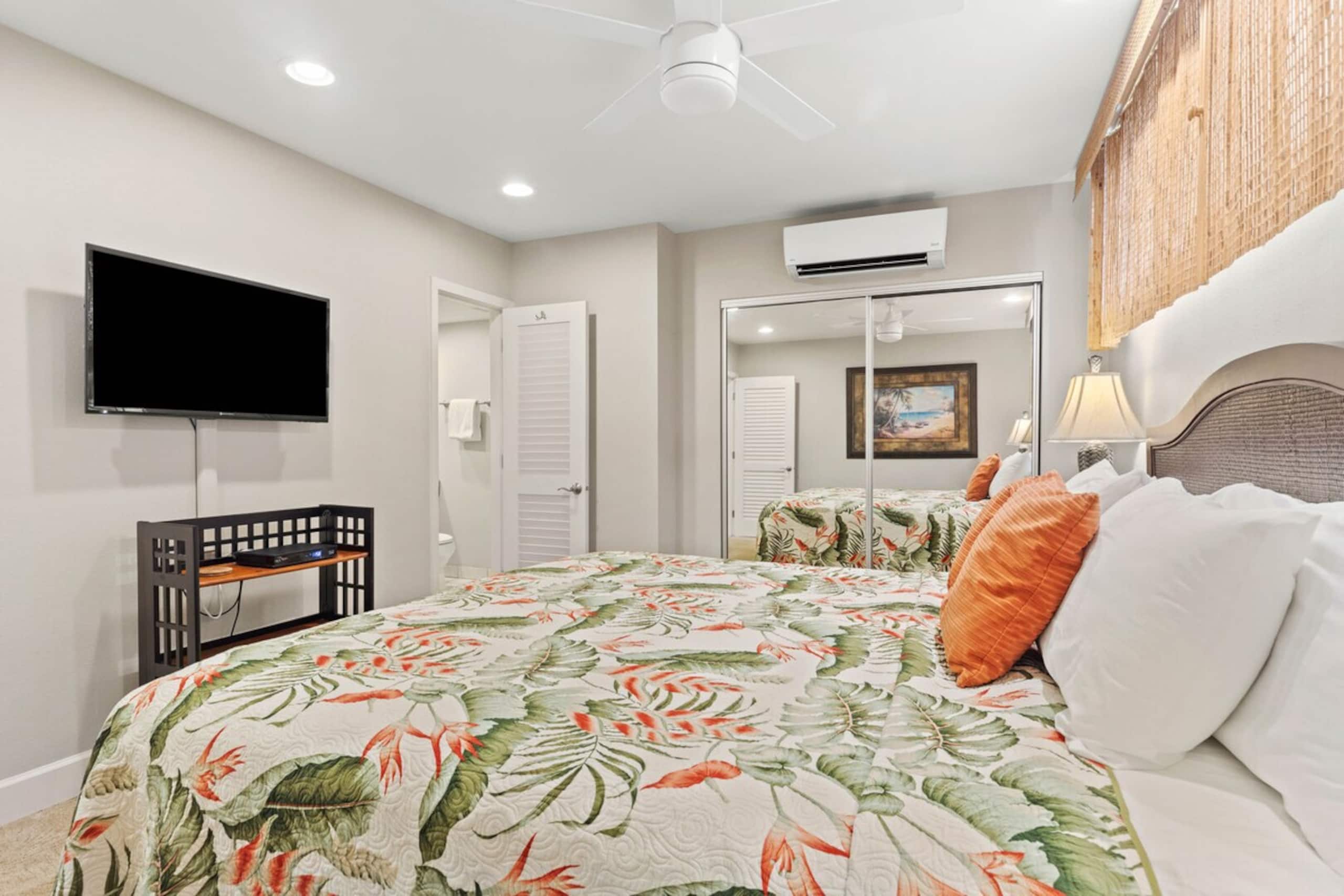 Tropical, modern finishes with vast ocean views - Photo 17